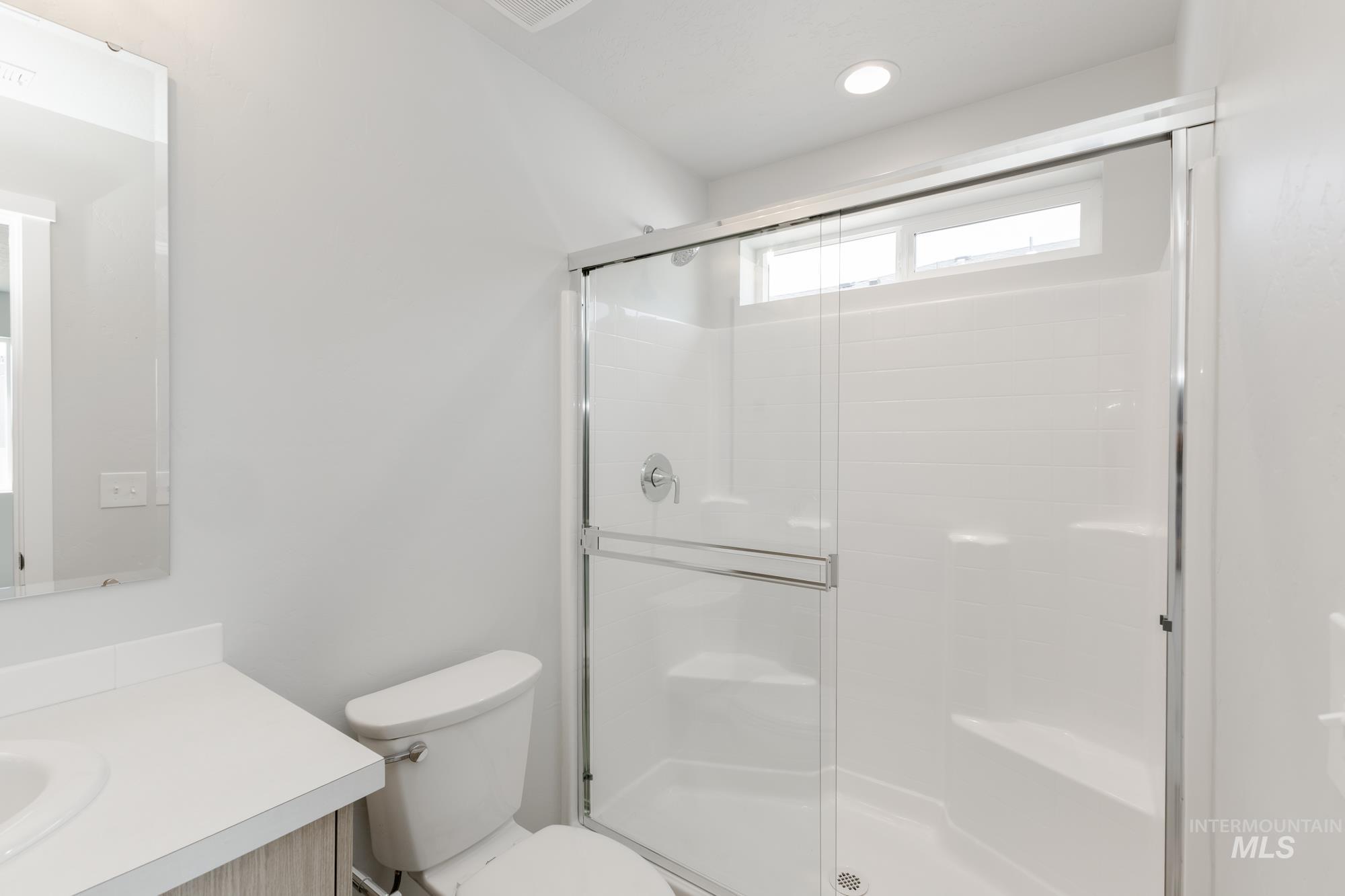 3409 E Red Maple Ct, Nampa, Idaho 83686, 3 Bedrooms, 2 Bathrooms, Residential For Sale, Price $364,990,MLS 98971484