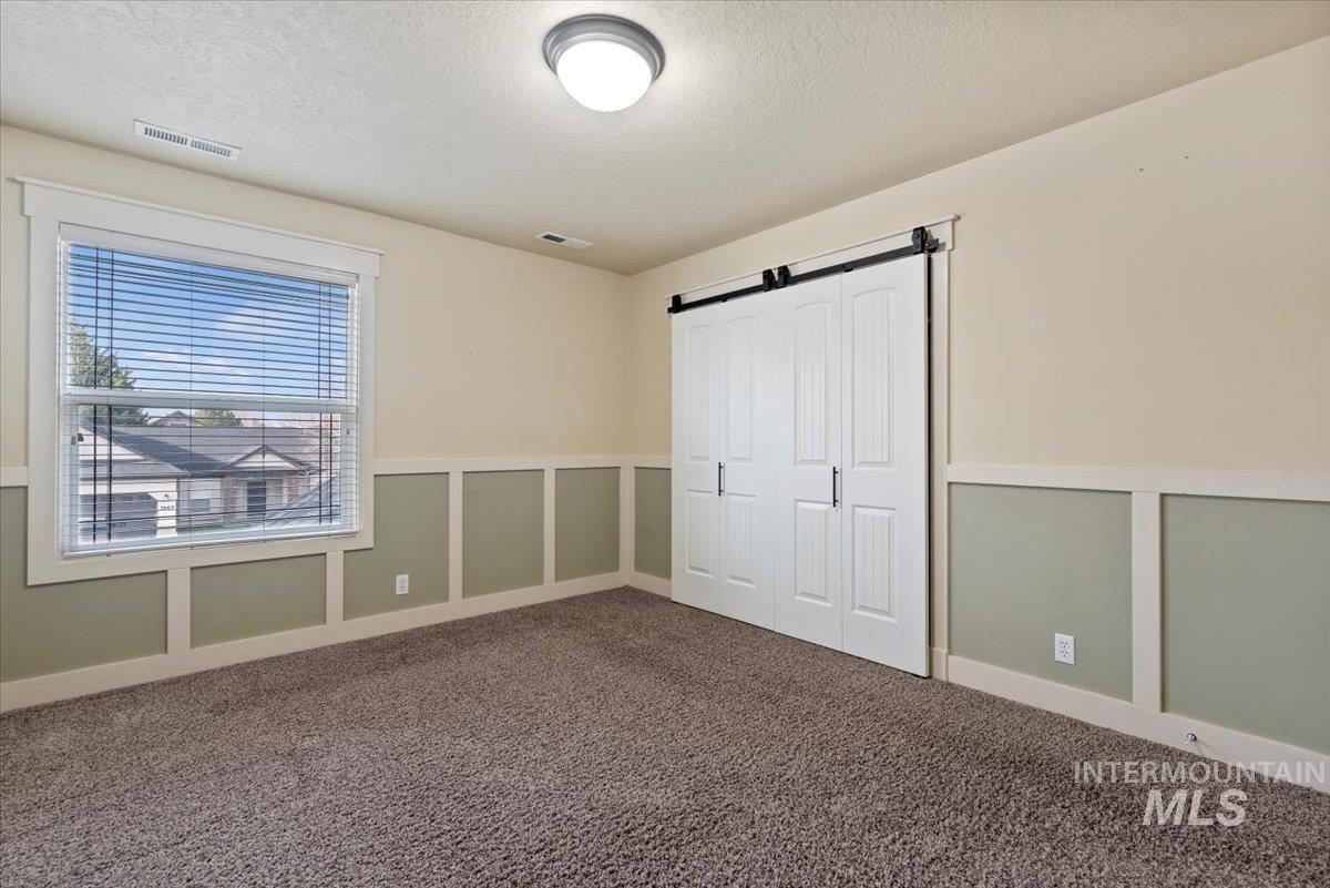 3670 N Dixon Ave, Meridian, Idaho 83646-4745, 4 Bedrooms, 2.5 Bathrooms, Residential For Sale, Price $699,900,MLS 98971485