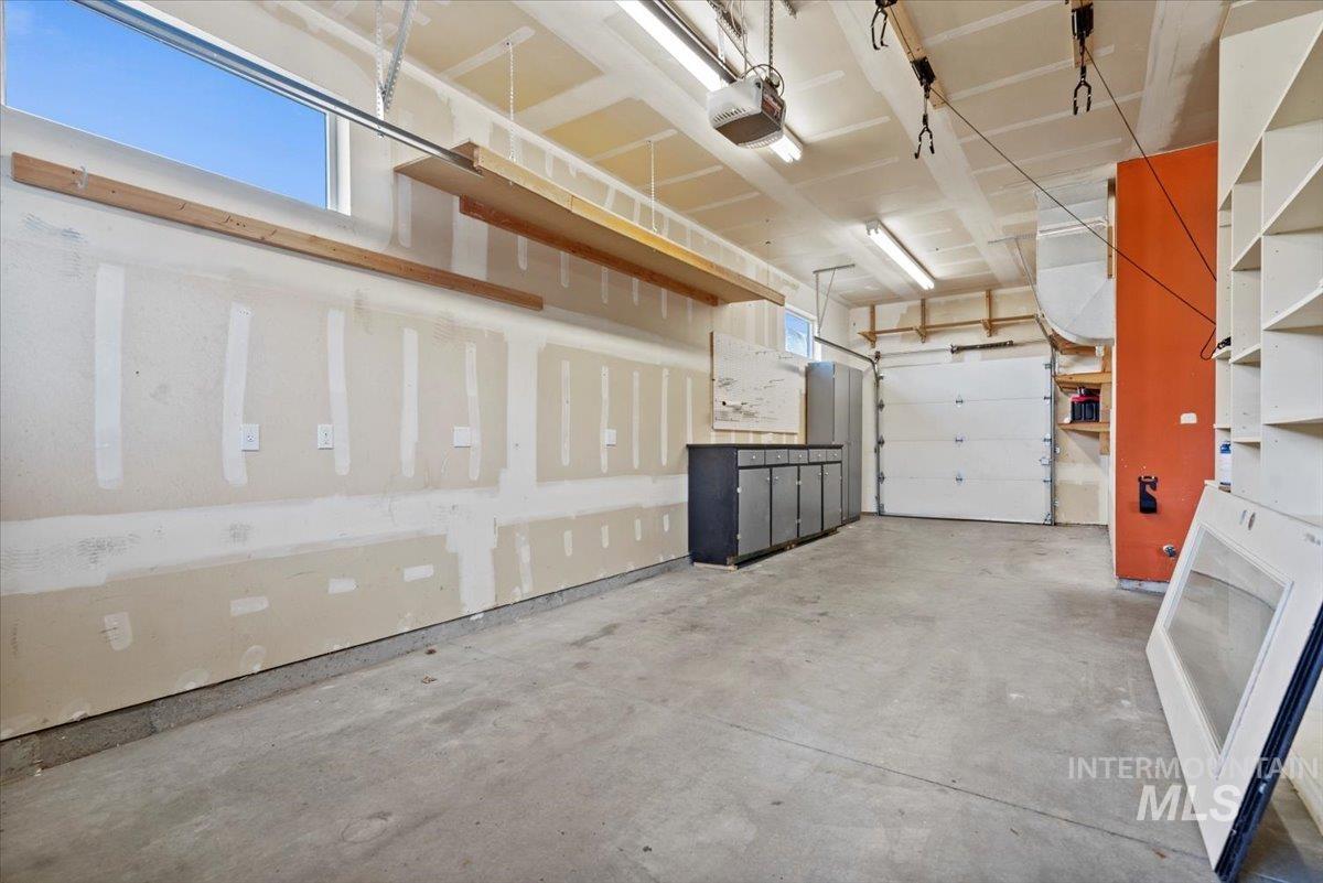 3670 N Dixon Ave, Meridian, Idaho 83646-4745, 4 Bedrooms, 2.5 Bathrooms, Residential For Sale, Price $699,900,MLS 98971485