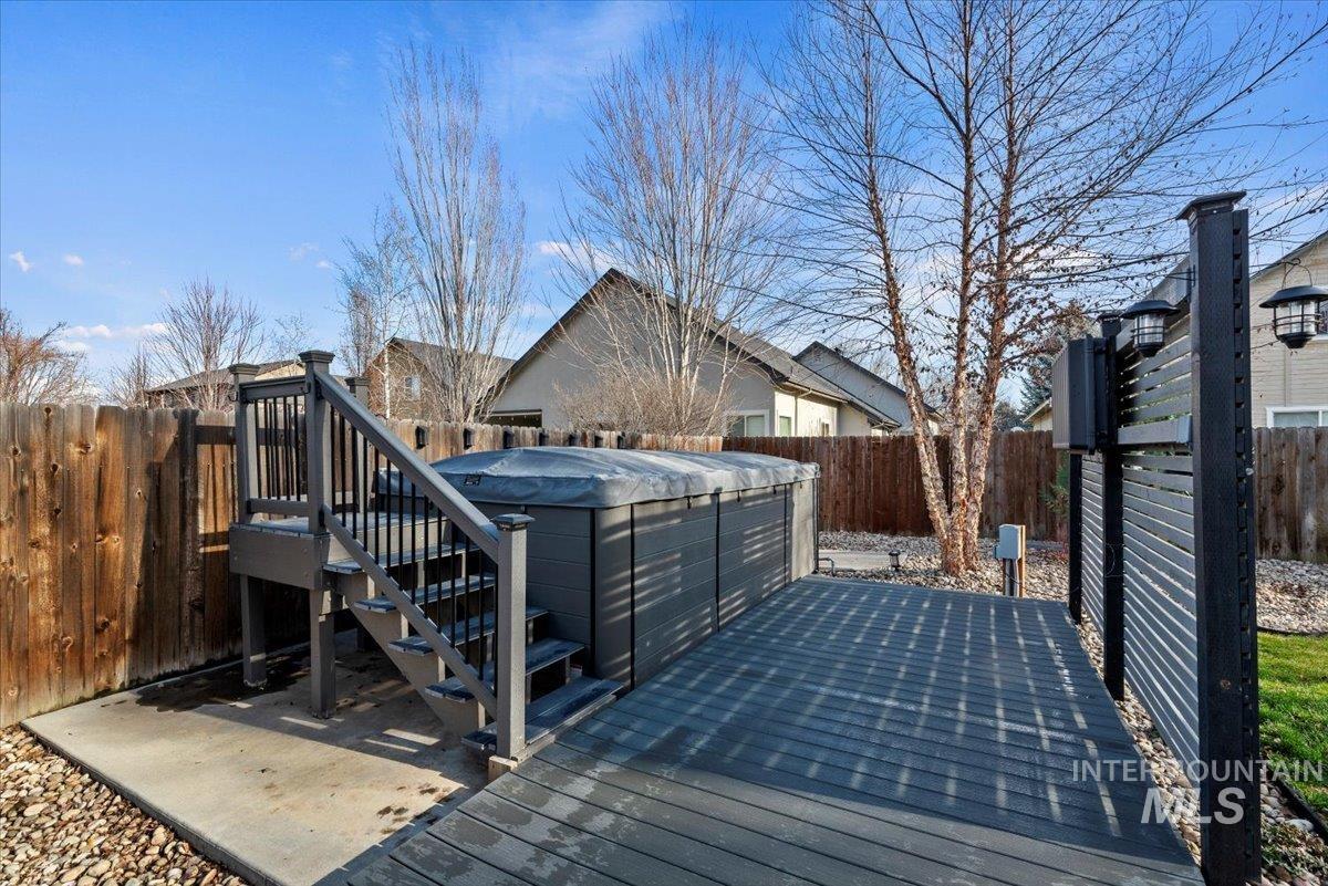 3670 N Dixon Ave, Meridian, Idaho 83646-4745, 4 Bedrooms, 2.5 Bathrooms, Residential For Sale, Price $699,900,MLS 98971485