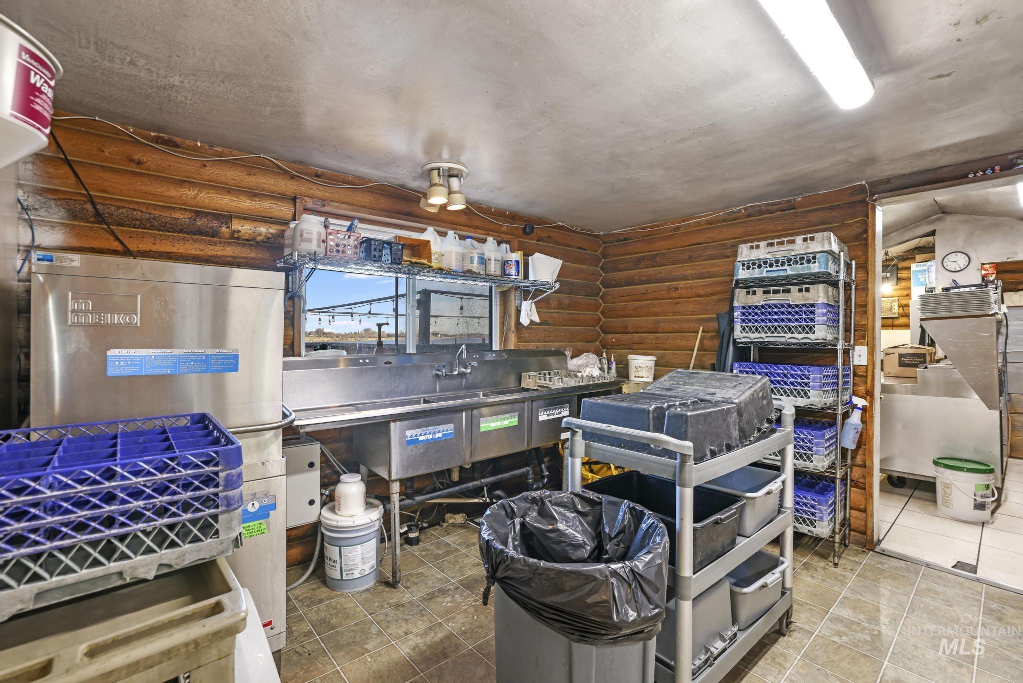 197 US-30, Burley, Idaho 83318-0000, Business/Commercial For Sale, Price $120,000,MLS 98971486