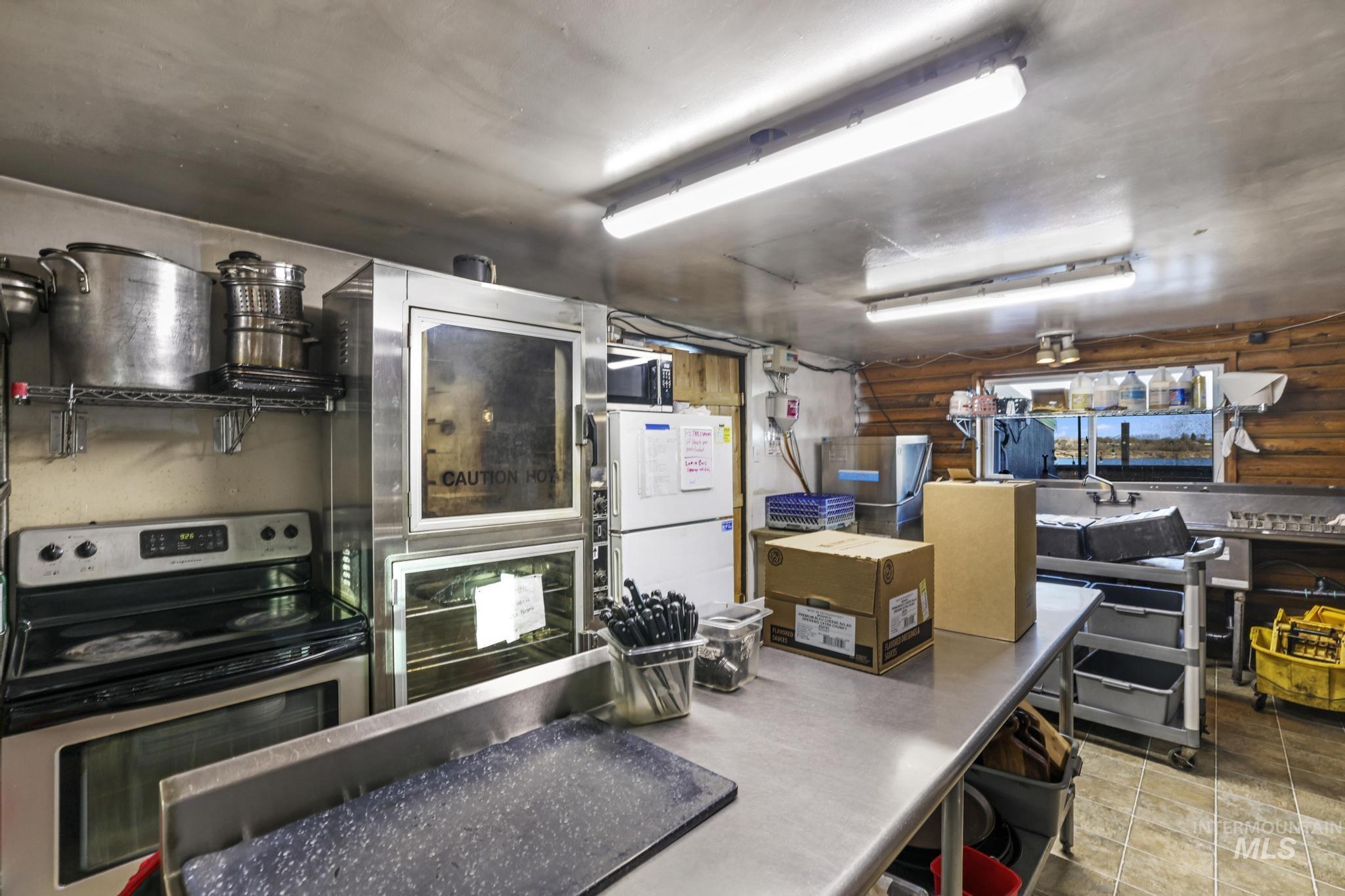 197 US-30, Burley, Idaho 83318-0000, Business/Commercial For Sale, Price $120,000,MLS 98971486