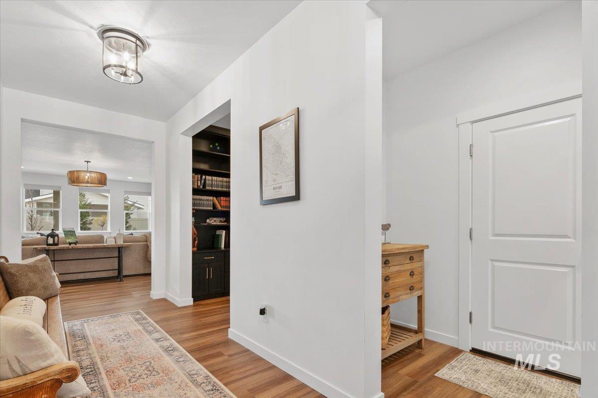 12601 W Wild Thistle Dr, Star, Idaho 83669, 3 Bedrooms, 2.5 Bathrooms, Residential For Sale, Price $645,000,MLS 98971487