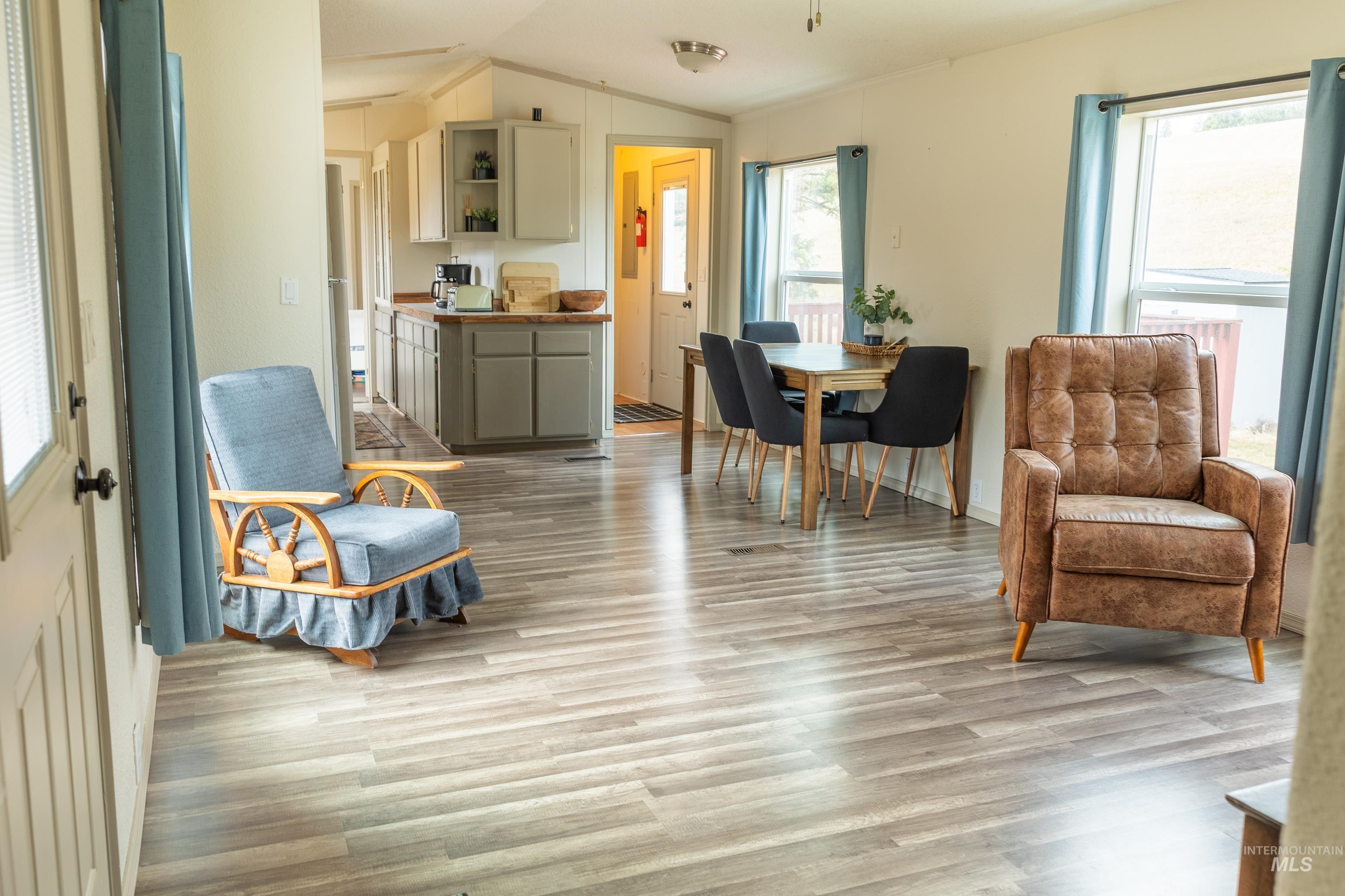 4325 Lenville #10, Moscow, Idaho 83843, 2 Bedrooms, 2 Bathrooms, Residential For Sale, Price $86,000,MLS 98971489