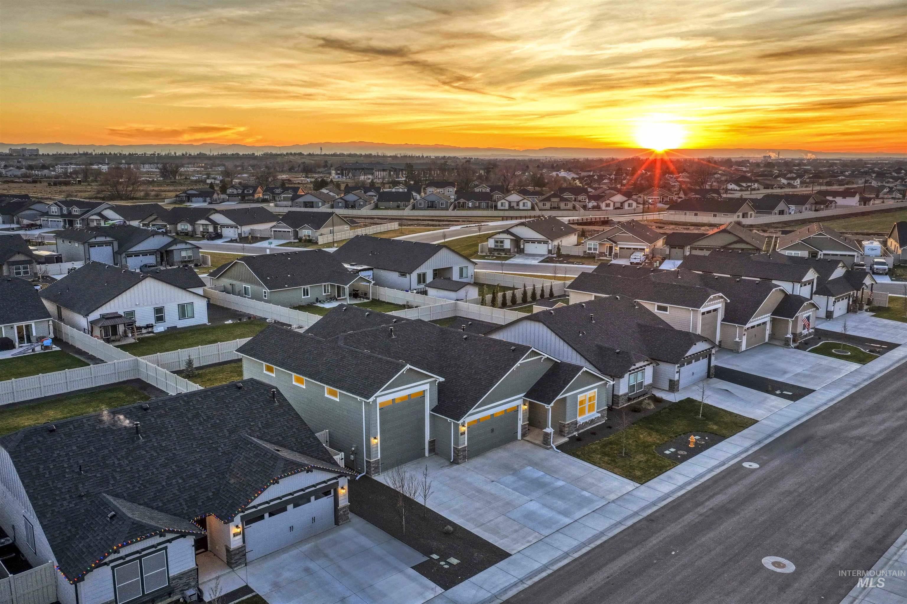 5767 E Garby Street, Nampa, Idaho 83687, 4 Bedrooms, 2 Bathrooms, Residential For Sale, Price $614,000,MLS 98971490