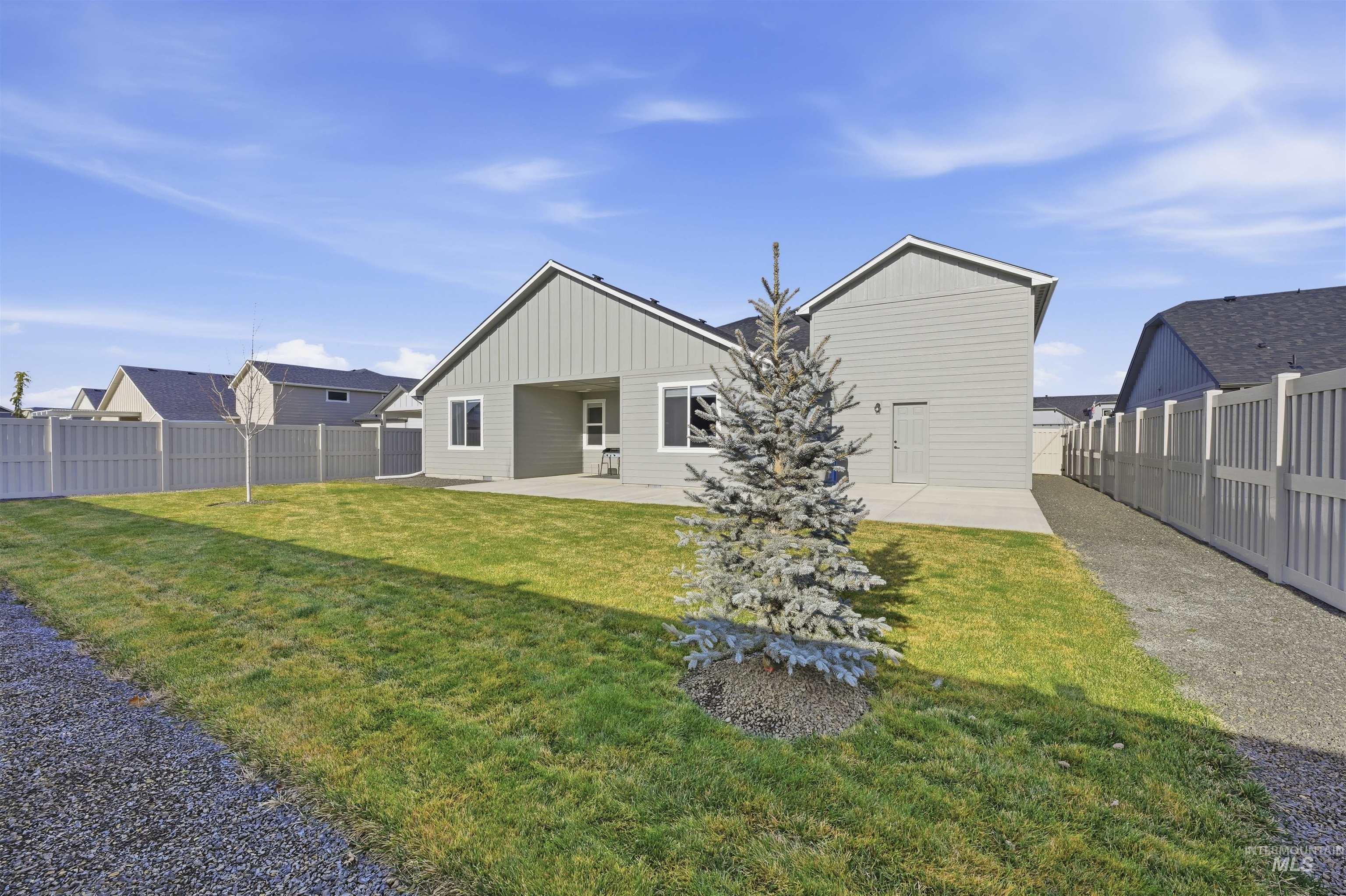 5767 E Garby Street, Nampa, Idaho 83687, 4 Bedrooms, 2 Bathrooms, Residential For Sale, Price $614,000,MLS 98971490