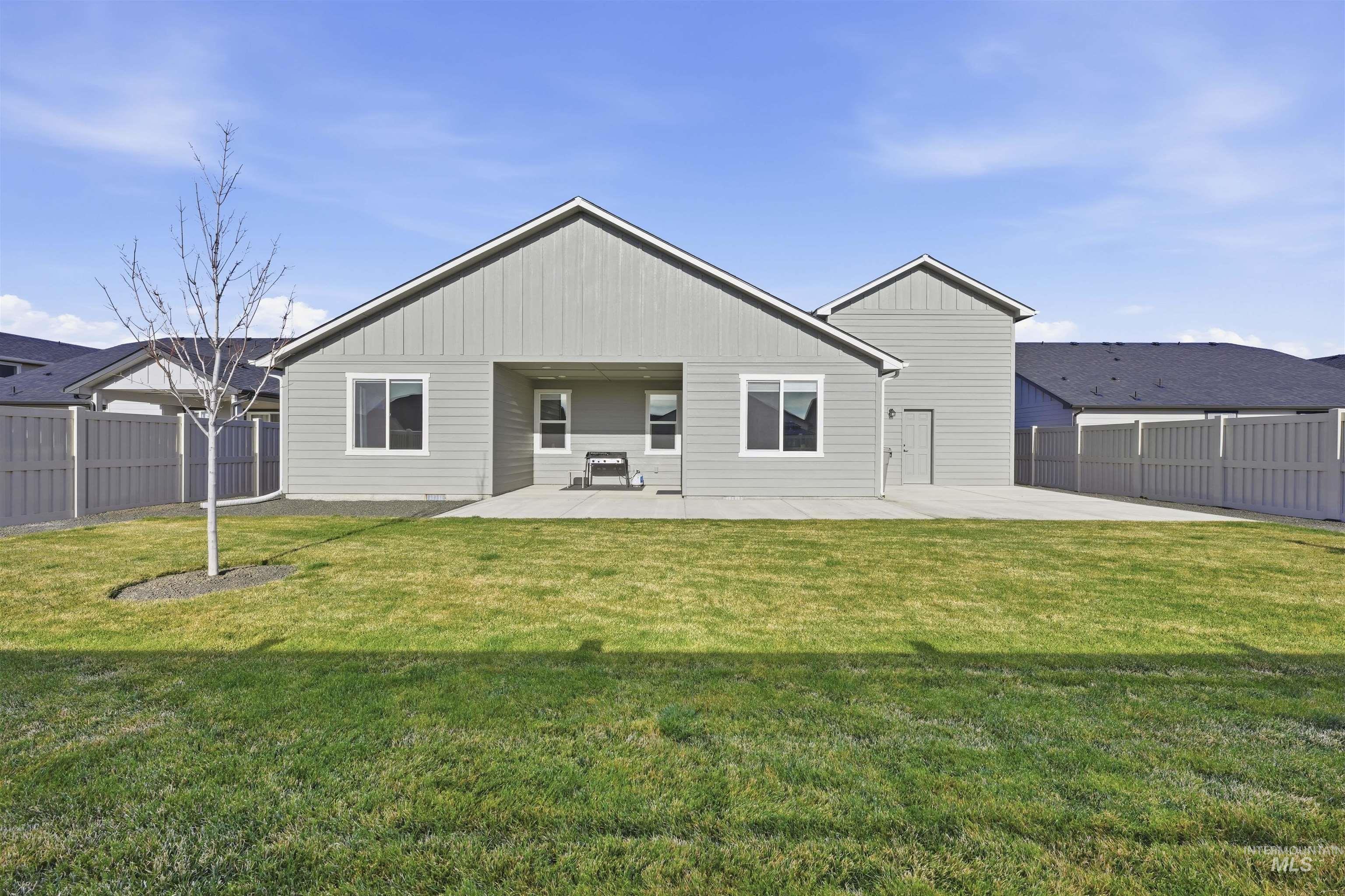 5767 E Garby Street, Nampa, Idaho 83687, 4 Bedrooms, 2 Bathrooms, Residential For Sale, Price $614,000,MLS 98971490