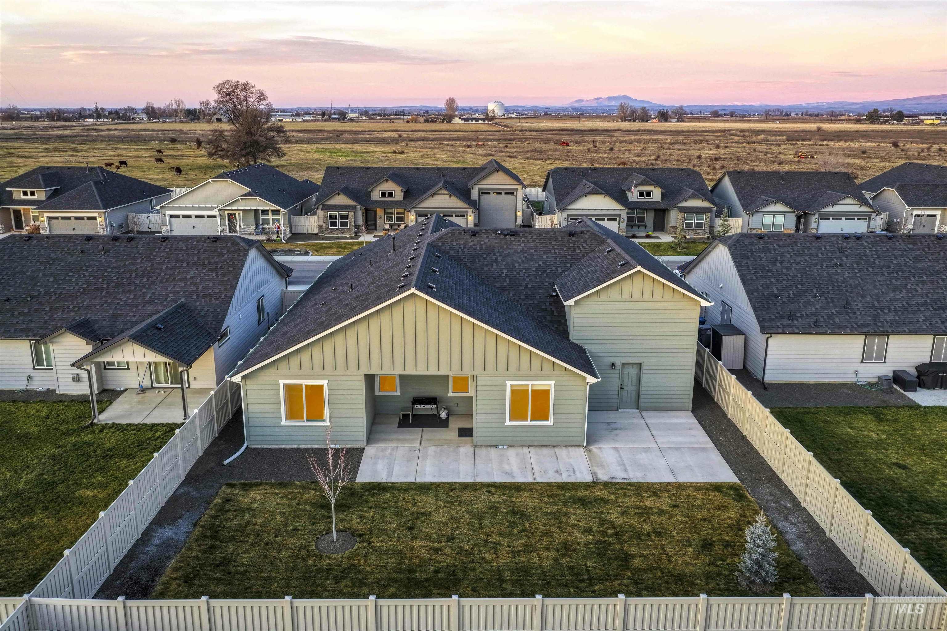 5767 E Garby Street, Nampa, Idaho 83687, 4 Bedrooms, 2 Bathrooms, Residential For Sale, Price $614,000,MLS 98971490