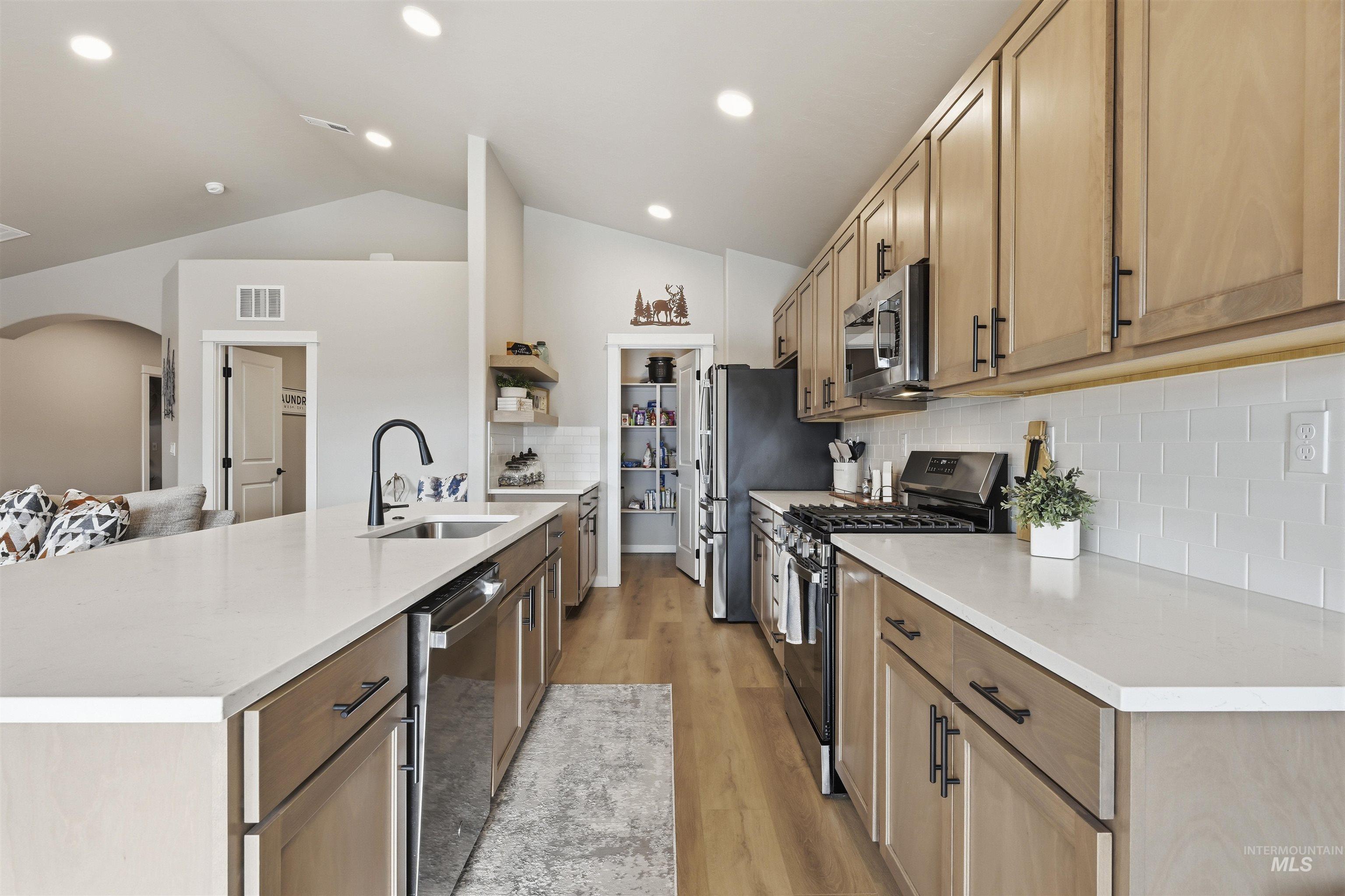 5767 E Garby Street, Nampa, Idaho 83687, 4 Bedrooms, 2 Bathrooms, Residential For Sale, Price $614,000,MLS 98971490