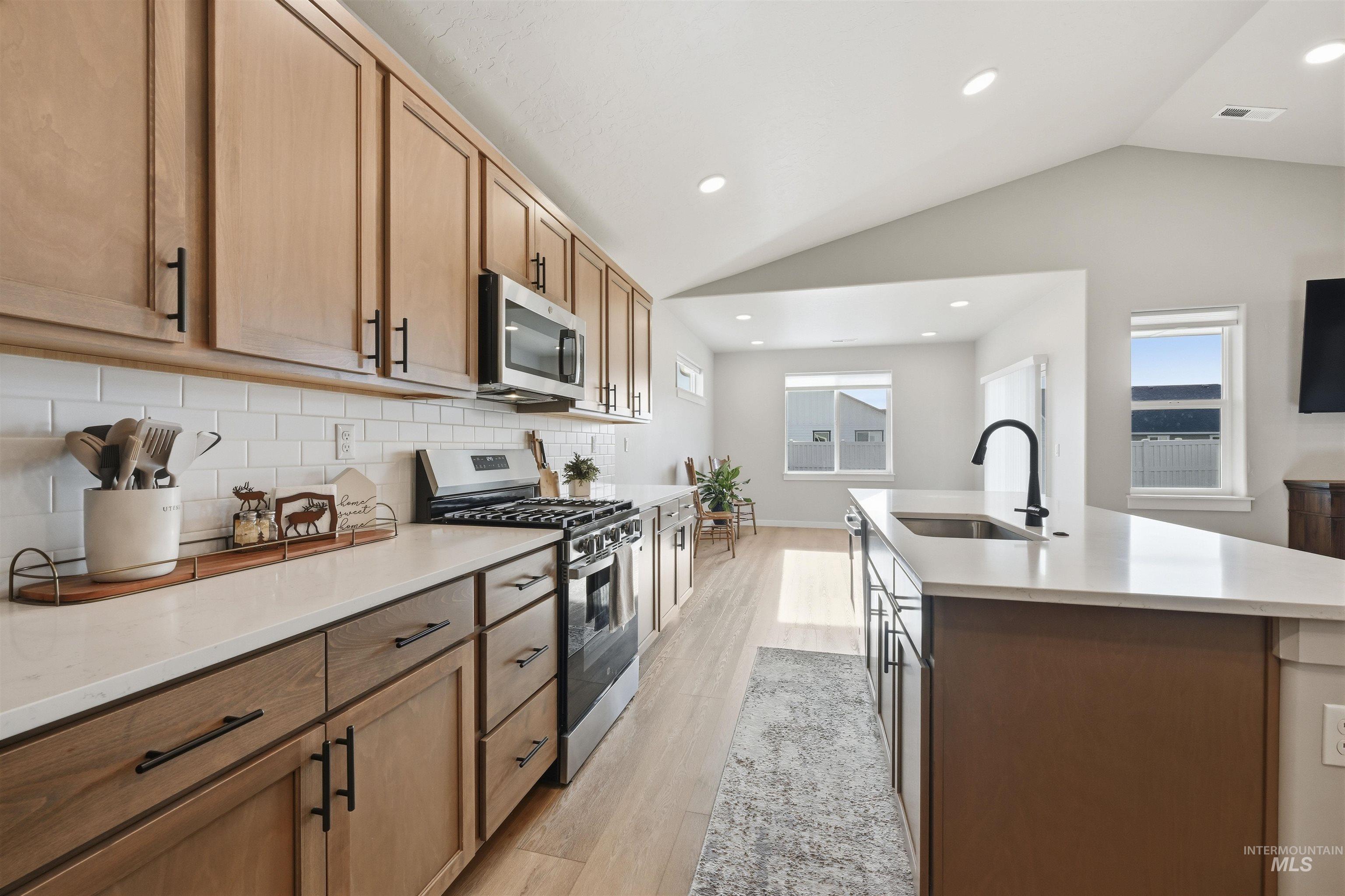 5767 E Garby Street, Nampa, Idaho 83687, 4 Bedrooms, 2 Bathrooms, Residential For Sale, Price $614,000,MLS 98971490