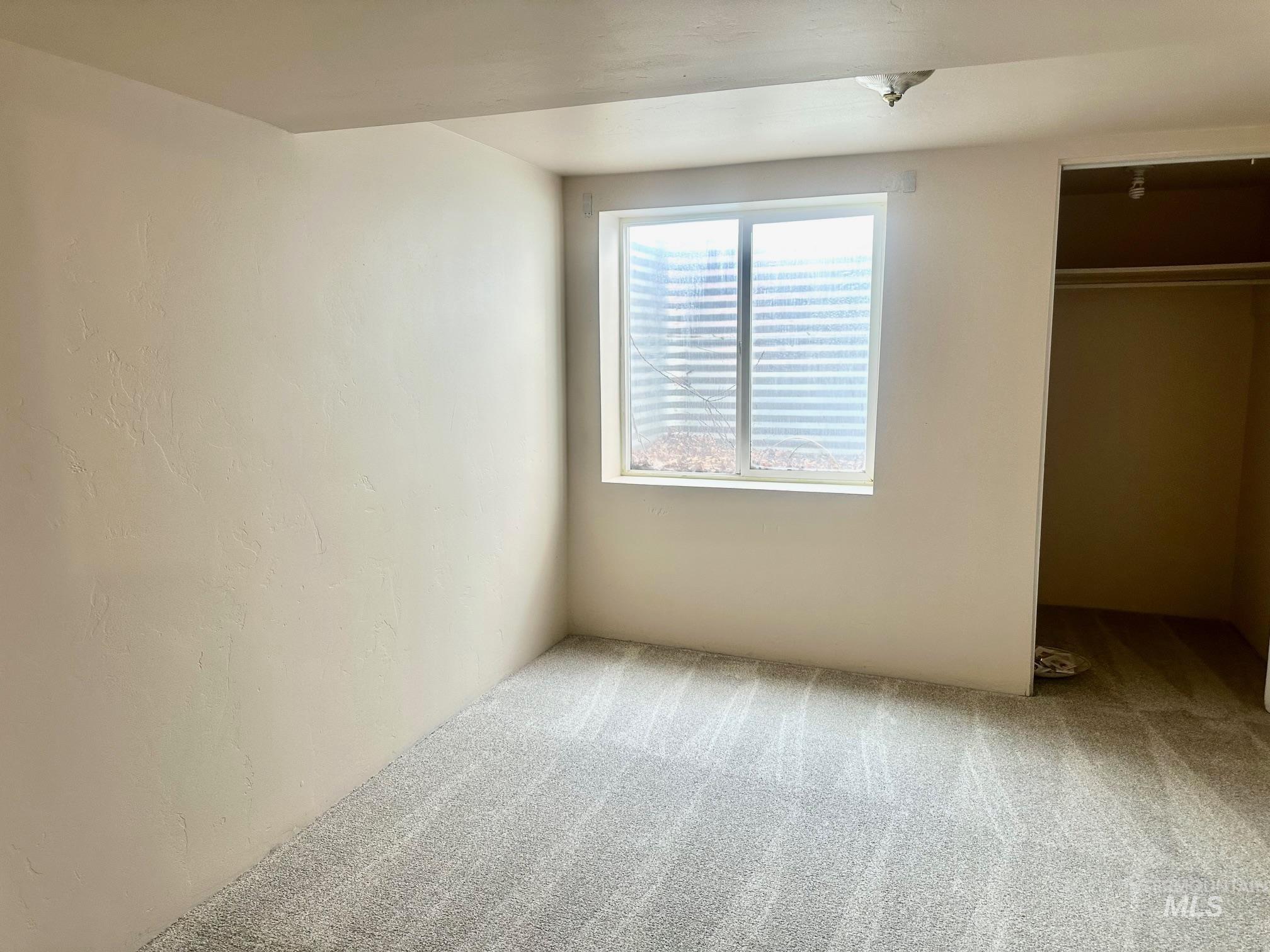 628 Alturas Dr. N., Twin Falls, Idaho 83301, 5 Bedrooms, 2 Bathrooms, Residential For Sale, Price $349,000,MLS 98971491