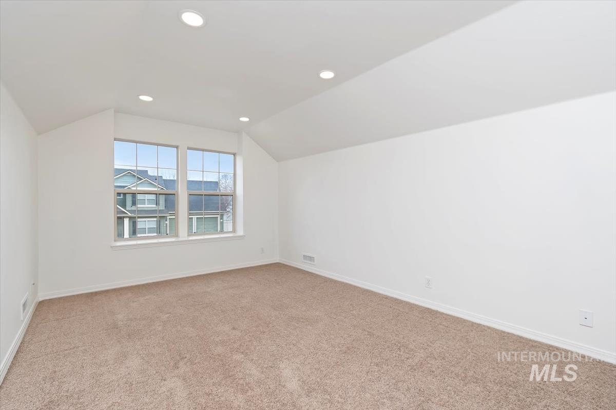 2227 W Trestle Dr., Meridian, Idaho 83642, 4 Bedrooms, 3 Bathrooms, Residential For Sale, Price $625,900,MLS 98971492