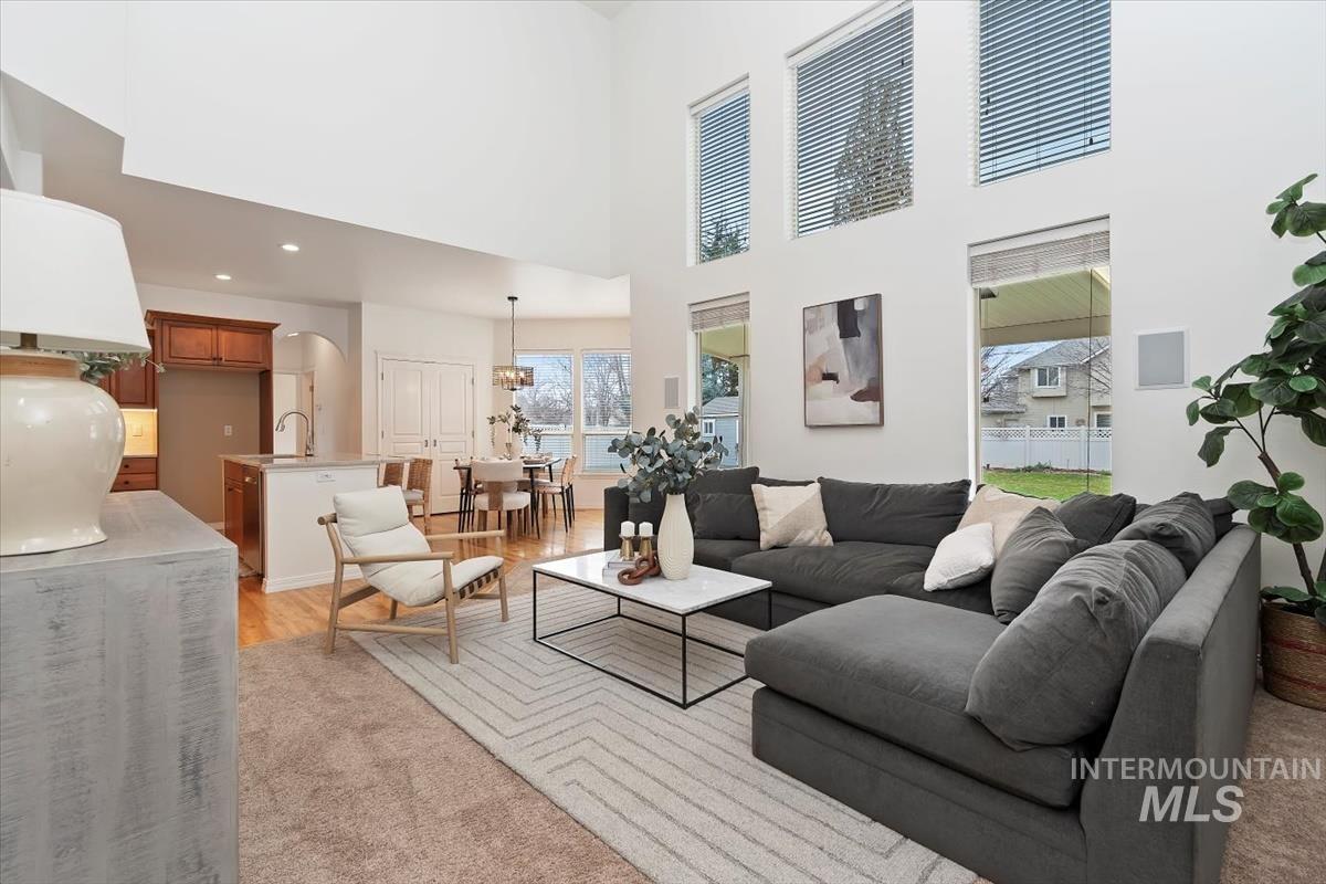 2227 W Trestle Dr., Meridian, Idaho 83642, 4 Bedrooms, 3 Bathrooms, Residential For Sale, Price $625,900,MLS 98971492