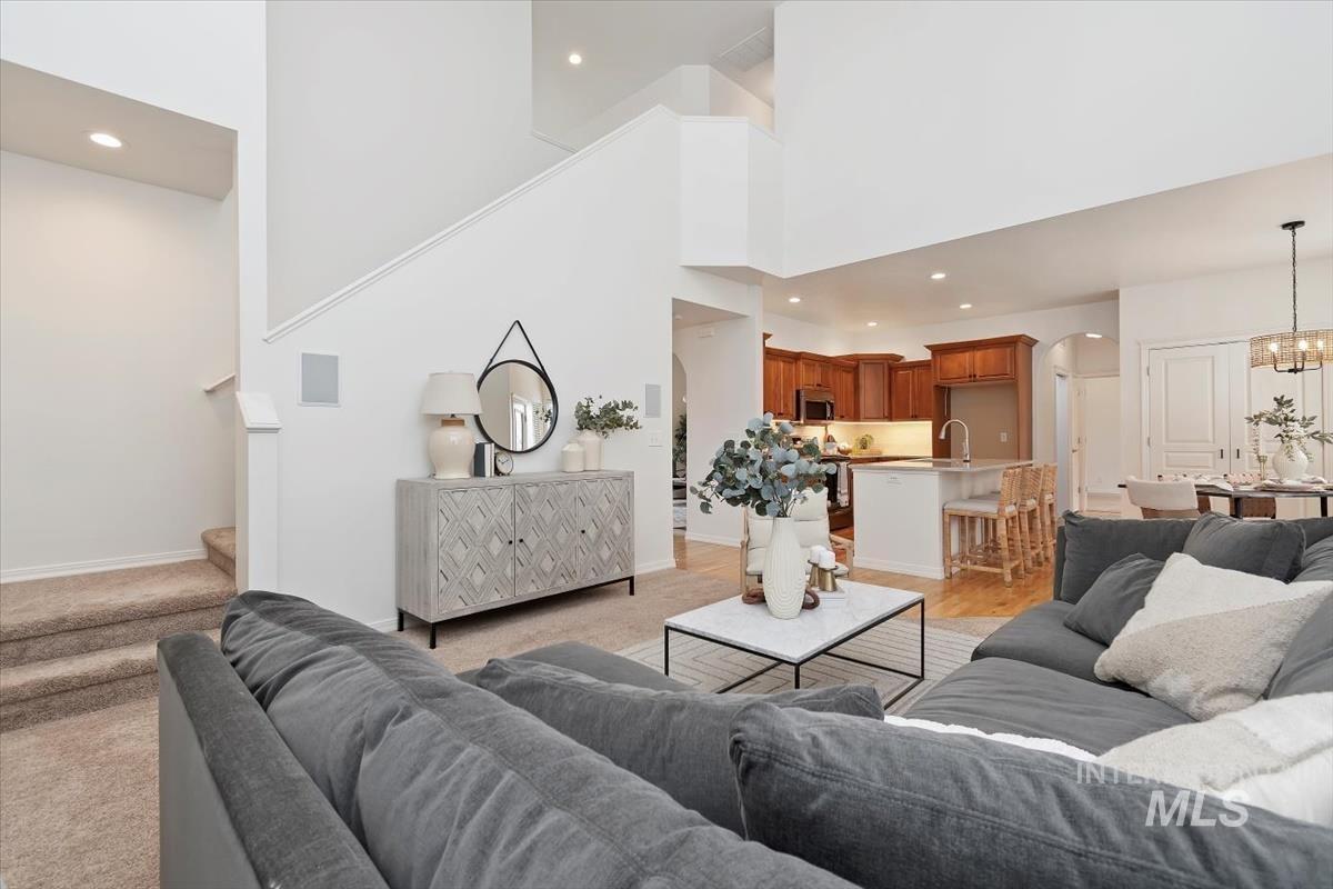 2227 W Trestle Dr., Meridian, Idaho 83642, 4 Bedrooms, 3 Bathrooms, Residential For Sale, Price $625,900,MLS 98971492