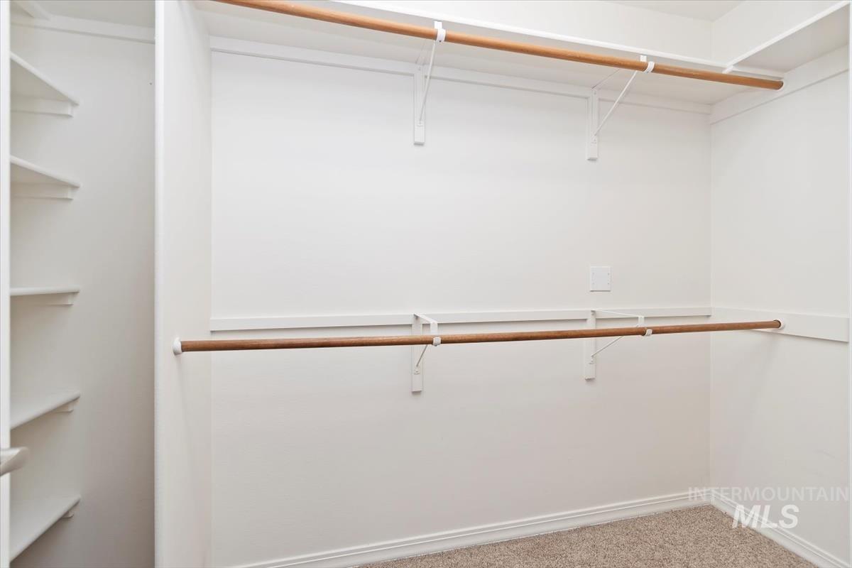 2227 W Trestle Dr., Meridian, Idaho 83642, 4 Bedrooms, 3 Bathrooms, Residential For Sale, Price $625,900,MLS 98971492