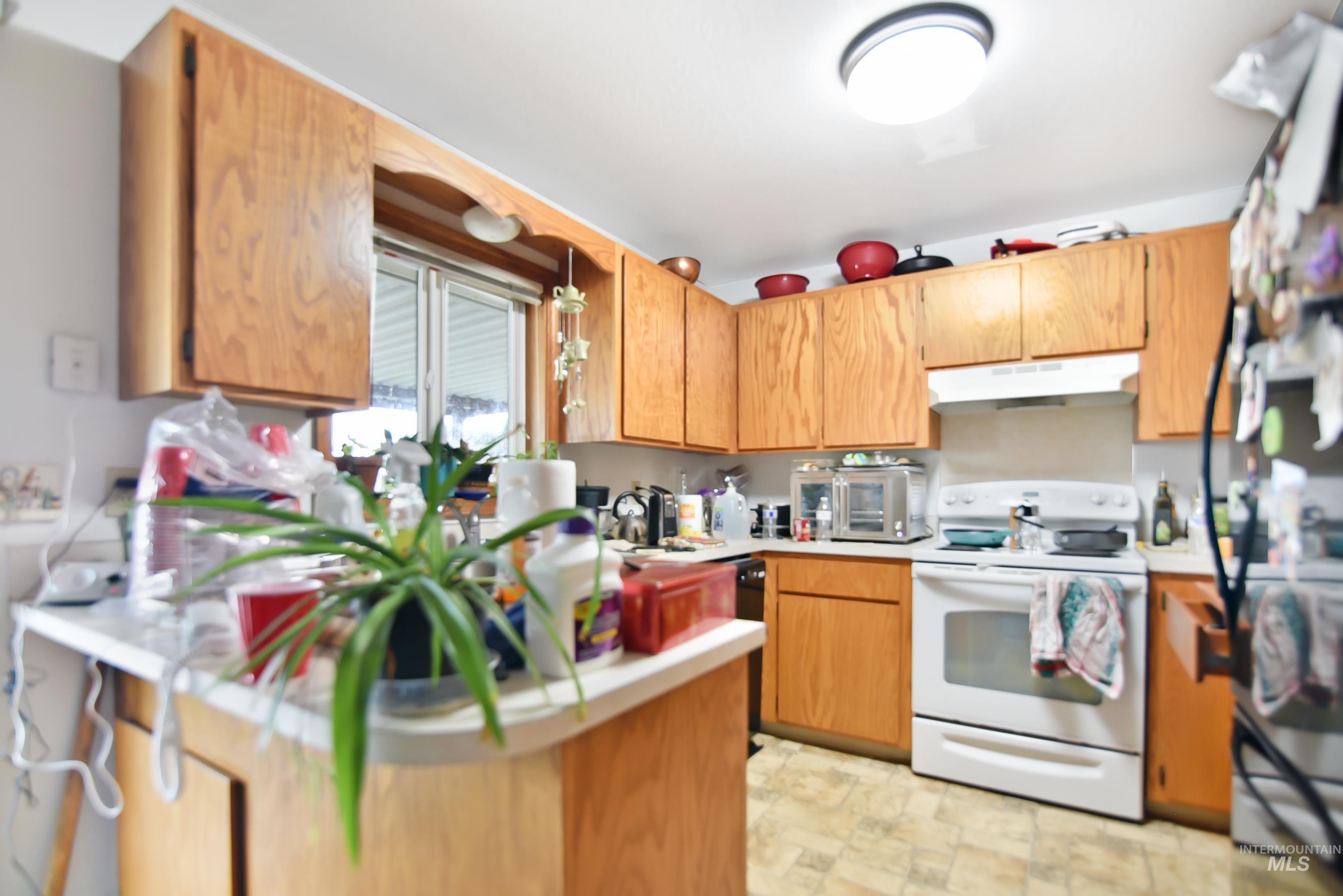 3727 17th Street, Lewiston, Idaho 83501, 4 Bedrooms, 2 Bathrooms, Residential For Sale, Price $385,000,MLS 98971493