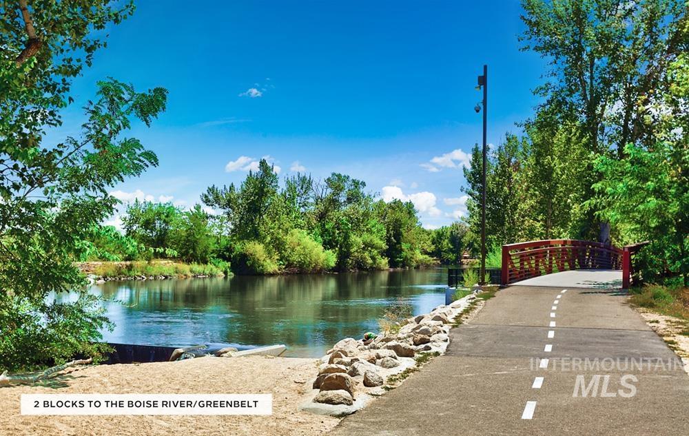 3637 N Carr Ln, Garden City, Idaho 83714, 3 Bedrooms, 2.5 Bathrooms, Residential For Sale, Price $565,000,MLS 98971494