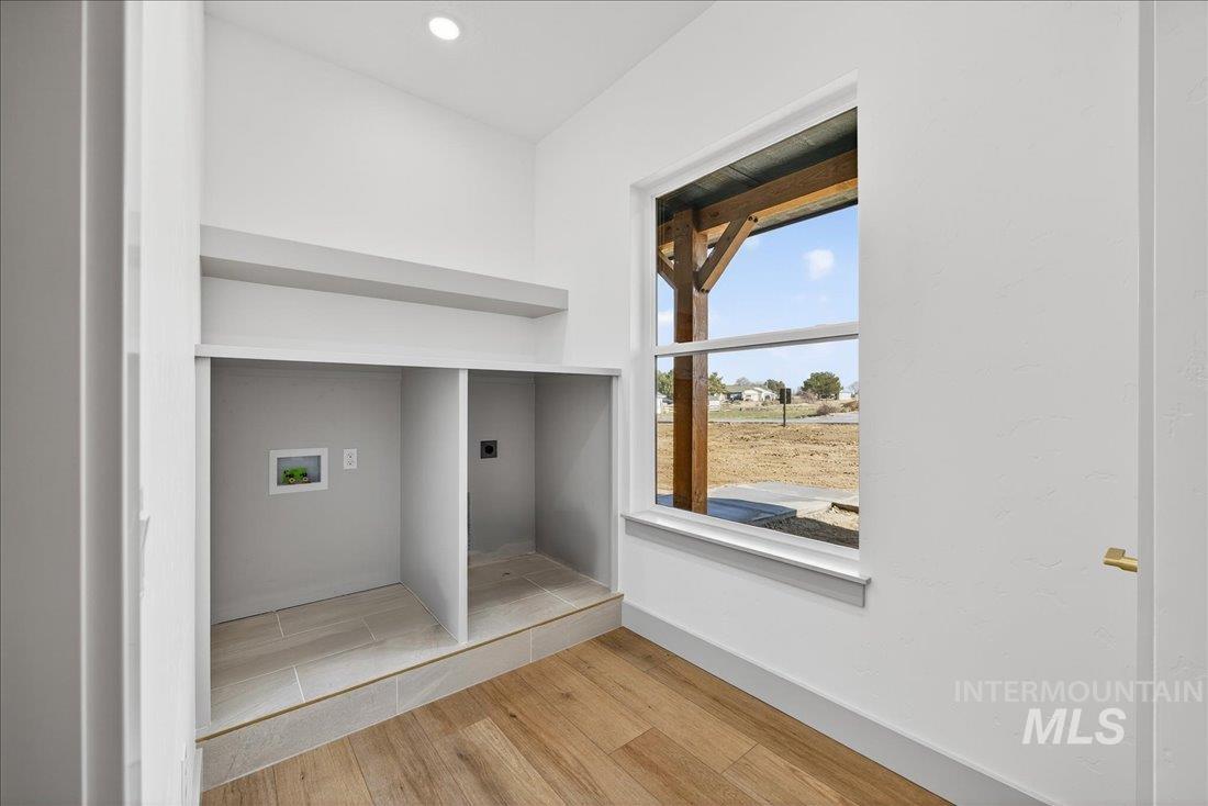 23739 Legends Lane, Caldwell, Idaho 83607, 3 Bedrooms, 2.5 Bathrooms, Residential For Sale, Price $965,000,MLS 98971497