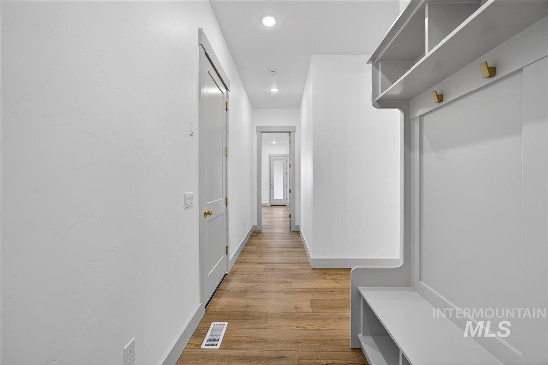 23739 Legends Lane, Caldwell, Idaho 83607, 3 Bedrooms, 2.5 Bathrooms, Residential For Sale, Price $965,000,MLS 98971497