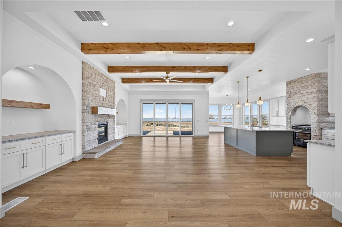 23739 Legends Lane, Caldwell, Idaho 83607, 3 Bedrooms, 2.5 Bathrooms, Residential For Sale, Price $965,000,MLS 98971497