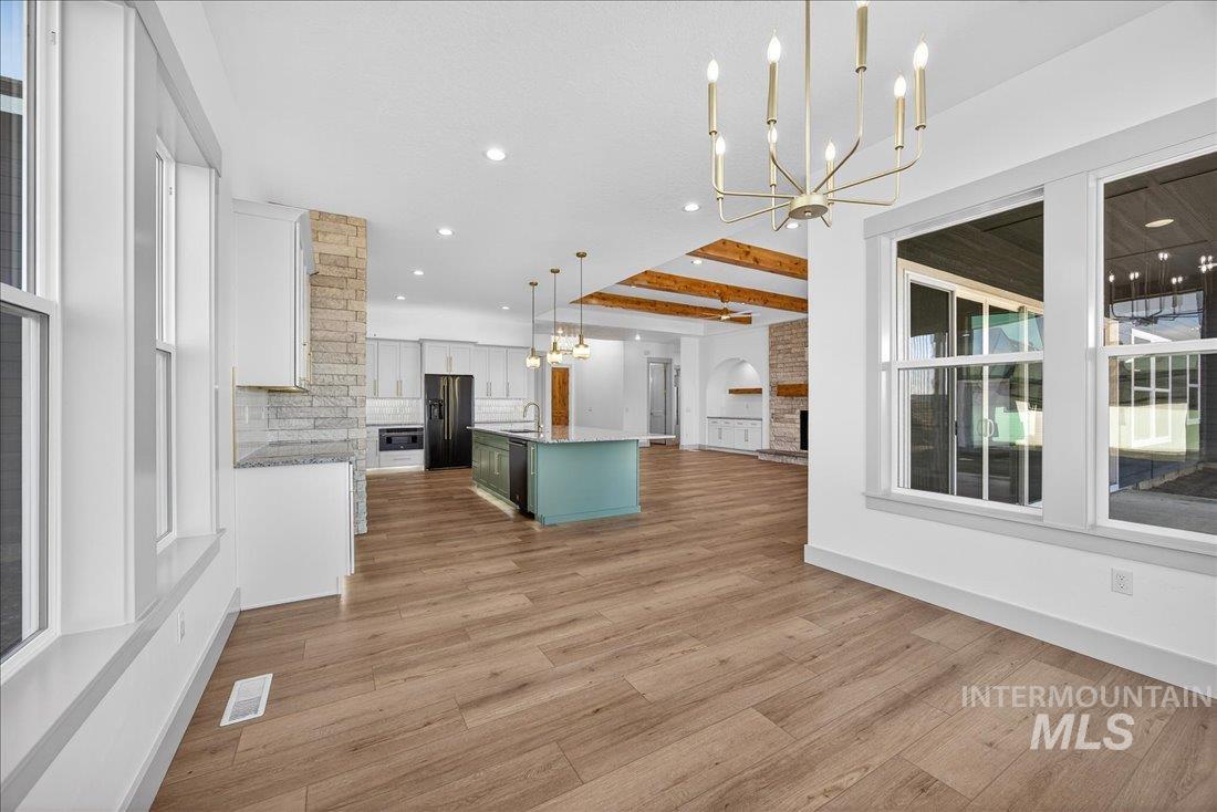 23739 Legends Lane, Caldwell, Idaho 83607, 3 Bedrooms, 2.5 Bathrooms, Residential For Sale, Price $965,000,MLS 98971497