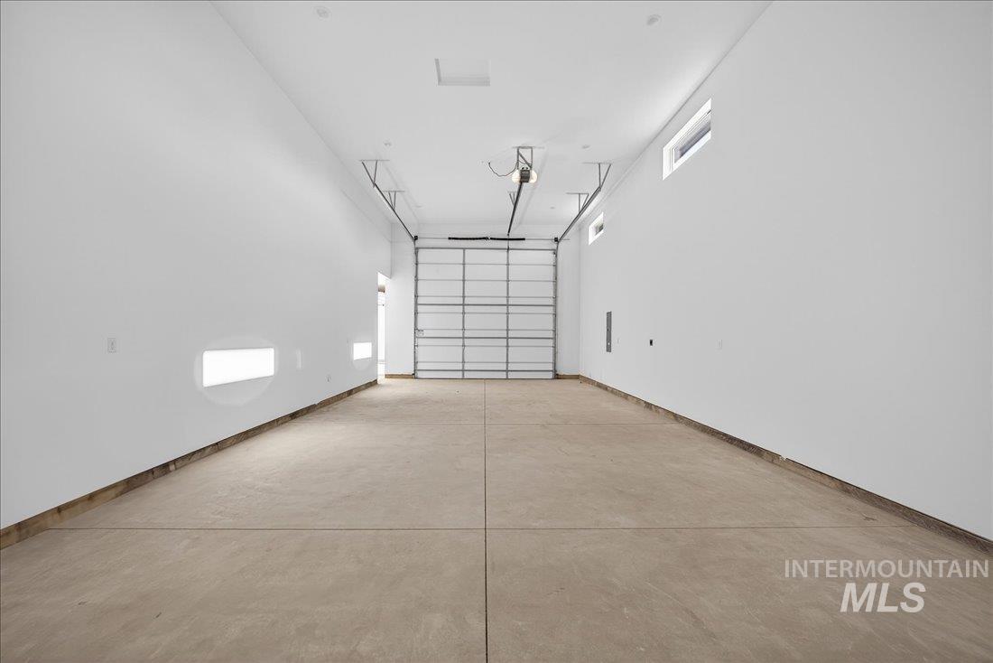 23739 Legends Lane, Caldwell, Idaho 83607, 3 Bedrooms, 2.5 Bathrooms, Residential For Sale, Price $965,000,MLS 98971497