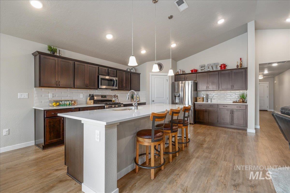 1282 S Threave Ave, Kuna, Idaho 83634, 4 Bedrooms, 2 Bathrooms, Residential For Sale, Price $440,000,MLS 98971498