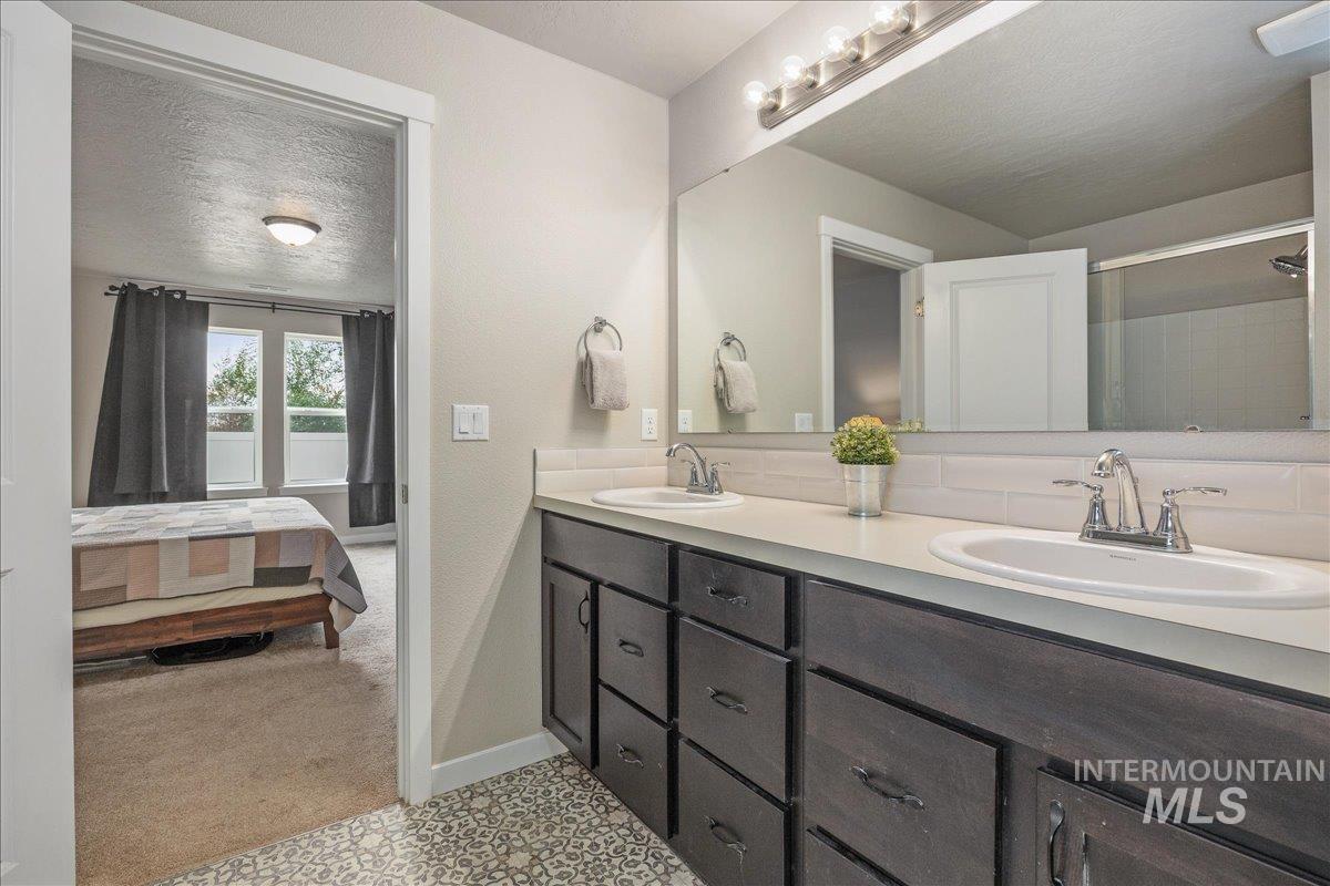 1282 S Threave Ave, Kuna, Idaho 83634, 4 Bedrooms, 2 Bathrooms, Residential For Sale, Price $440,000,MLS 98971498