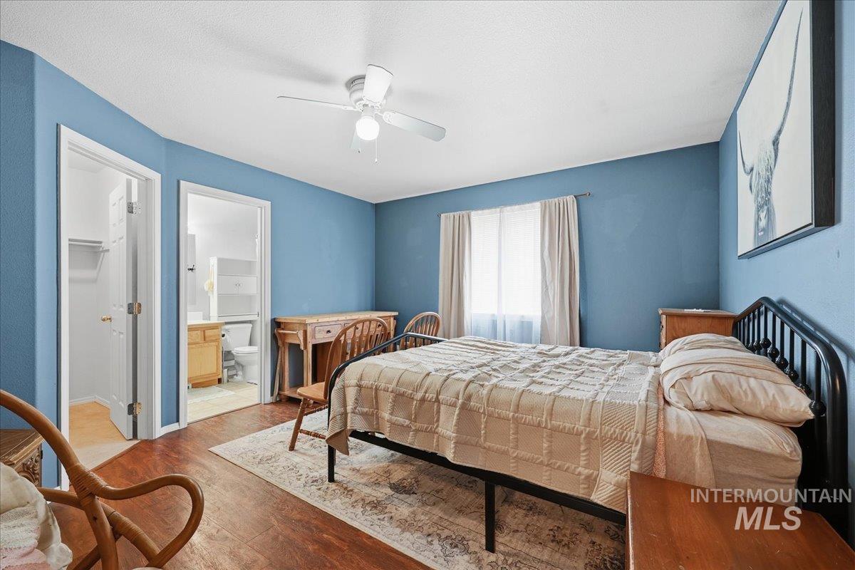 1540 Peregrine Dr., Mountain Home, Idaho 83647, 4 Bedrooms, 2 Bathrooms, Residential For Sale, Price $349,900,MLS 98971503