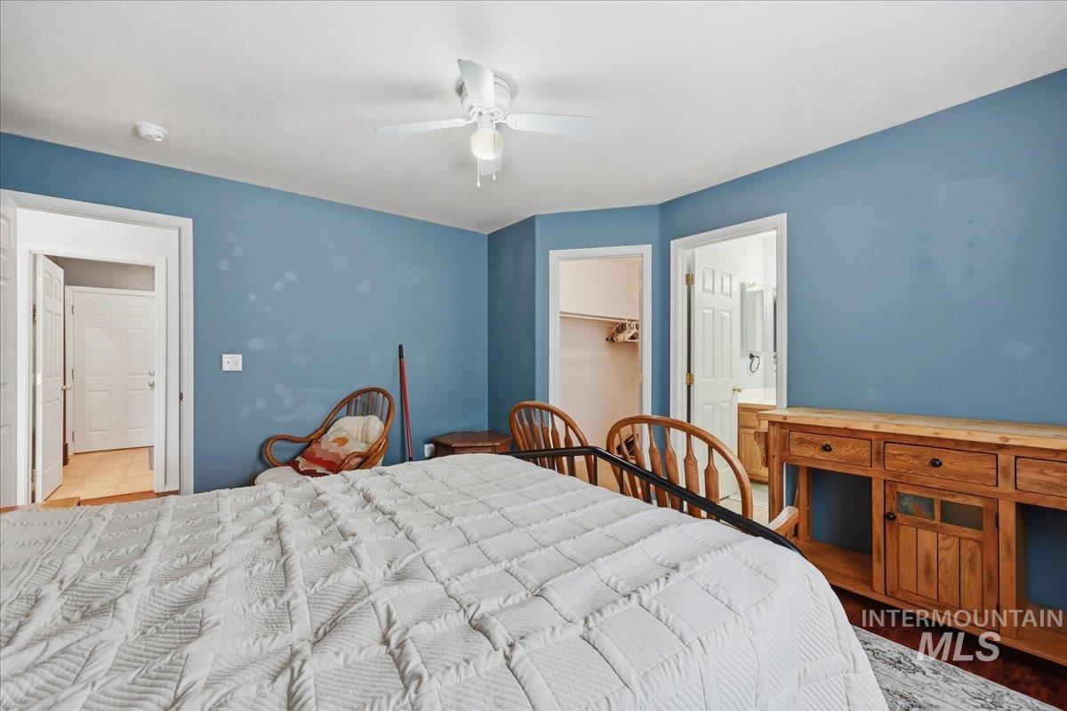 1540 Peregrine Dr., Mountain Home, Idaho 83647, 4 Bedrooms, 2 Bathrooms, Residential For Sale, Price $349,900,MLS 98971503