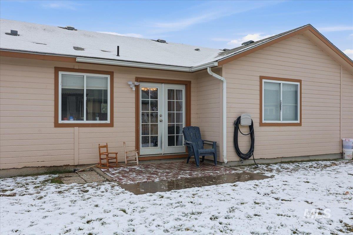 1540 Peregrine Dr., Mountain Home, Idaho 83647, 4 Bedrooms, 2 Bathrooms, Residential For Sale, Price $349,900,MLS 98971503