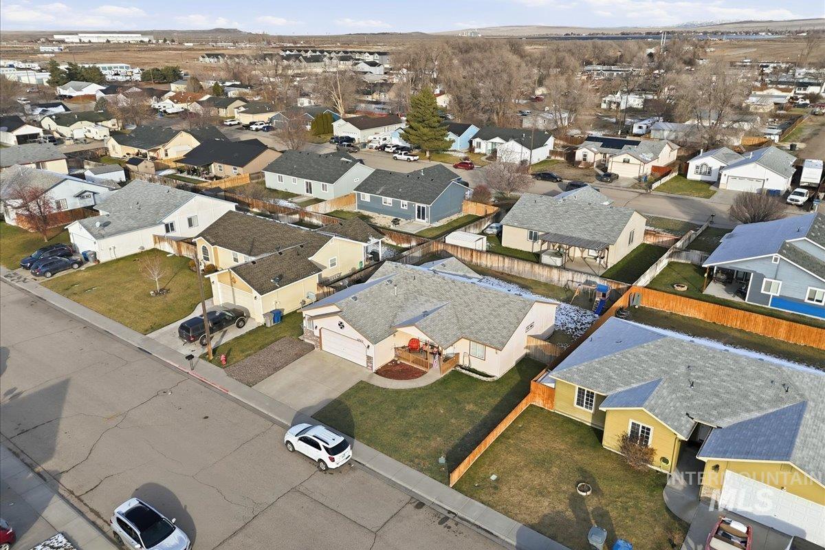 1540 Peregrine Dr., Mountain Home, Idaho 83647, 4 Bedrooms, 2 Bathrooms, Residential For Sale, Price $349,900,MLS 98971503