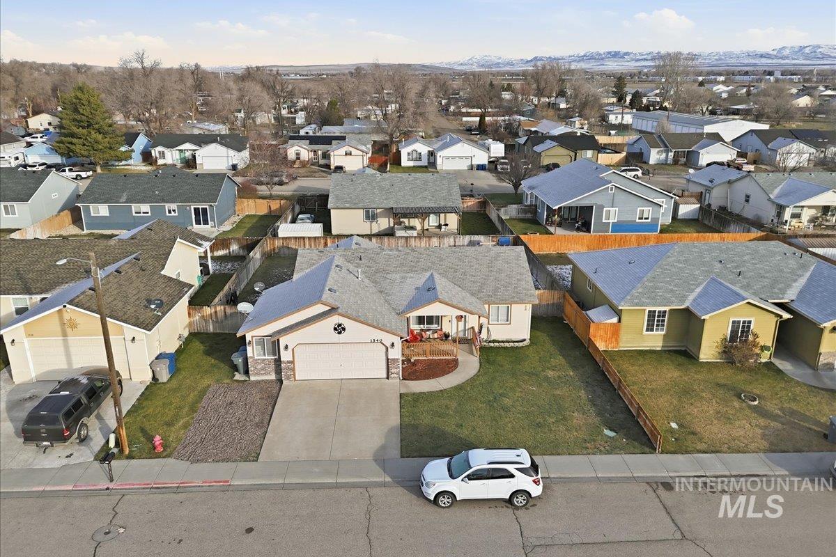 1540 Peregrine Dr., Mountain Home, Idaho 83647, 4 Bedrooms, 2 Bathrooms, Residential For Sale, Price $349,900,MLS 98971503