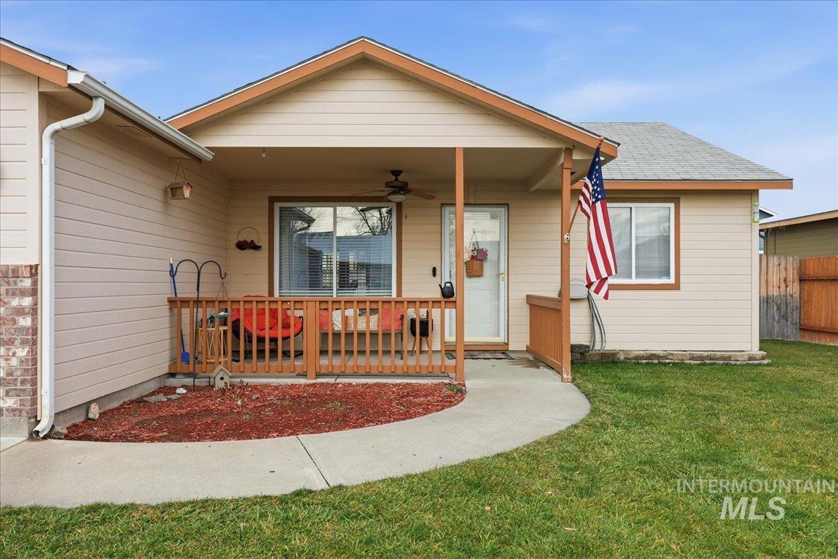 1540 Peregrine Dr., Mountain Home, Idaho 83647, 4 Bedrooms, 2 Bathrooms, Residential For Sale, Price $349,900,MLS 98971503