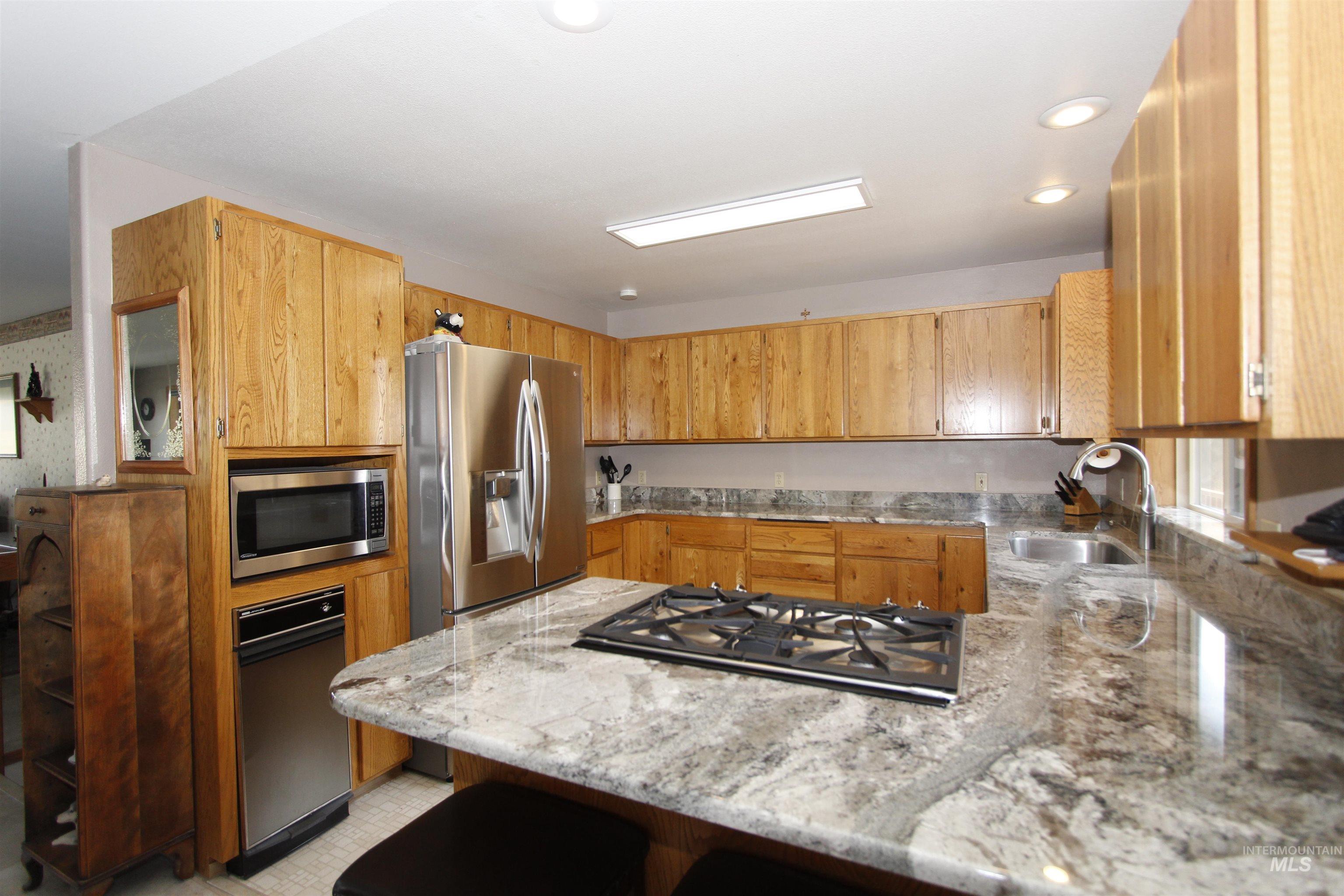 3350 Clemans Rd, Clarkston, Washington 99403, 4 Bedrooms, 3 Bathrooms, Residential For Sale, Price $685,000,MLS 98971508