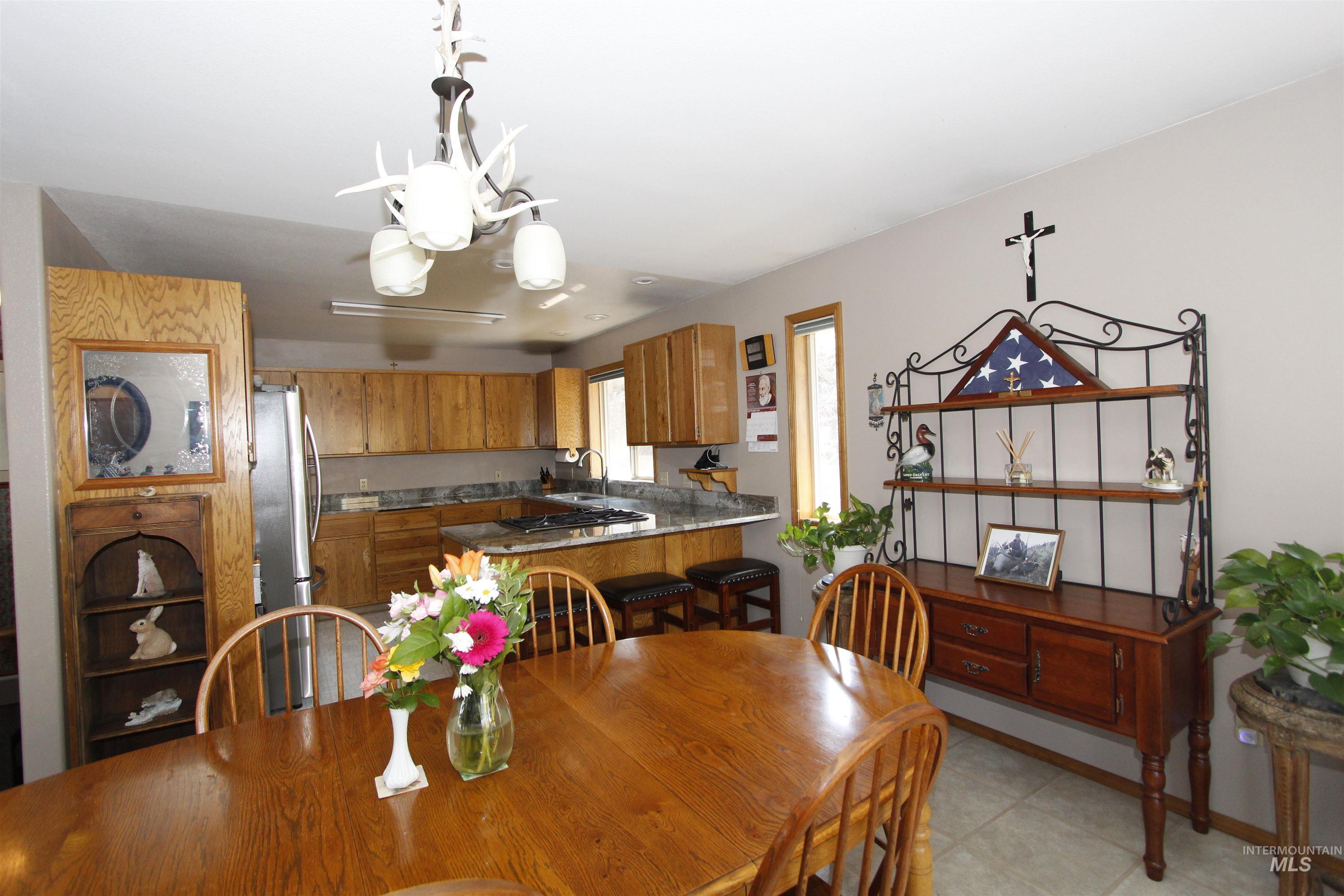 3350 Clemans Rd, Clarkston, Washington 99403, 4 Bedrooms, 3 Bathrooms, Residential For Sale, Price $657,000,MLS 98971508