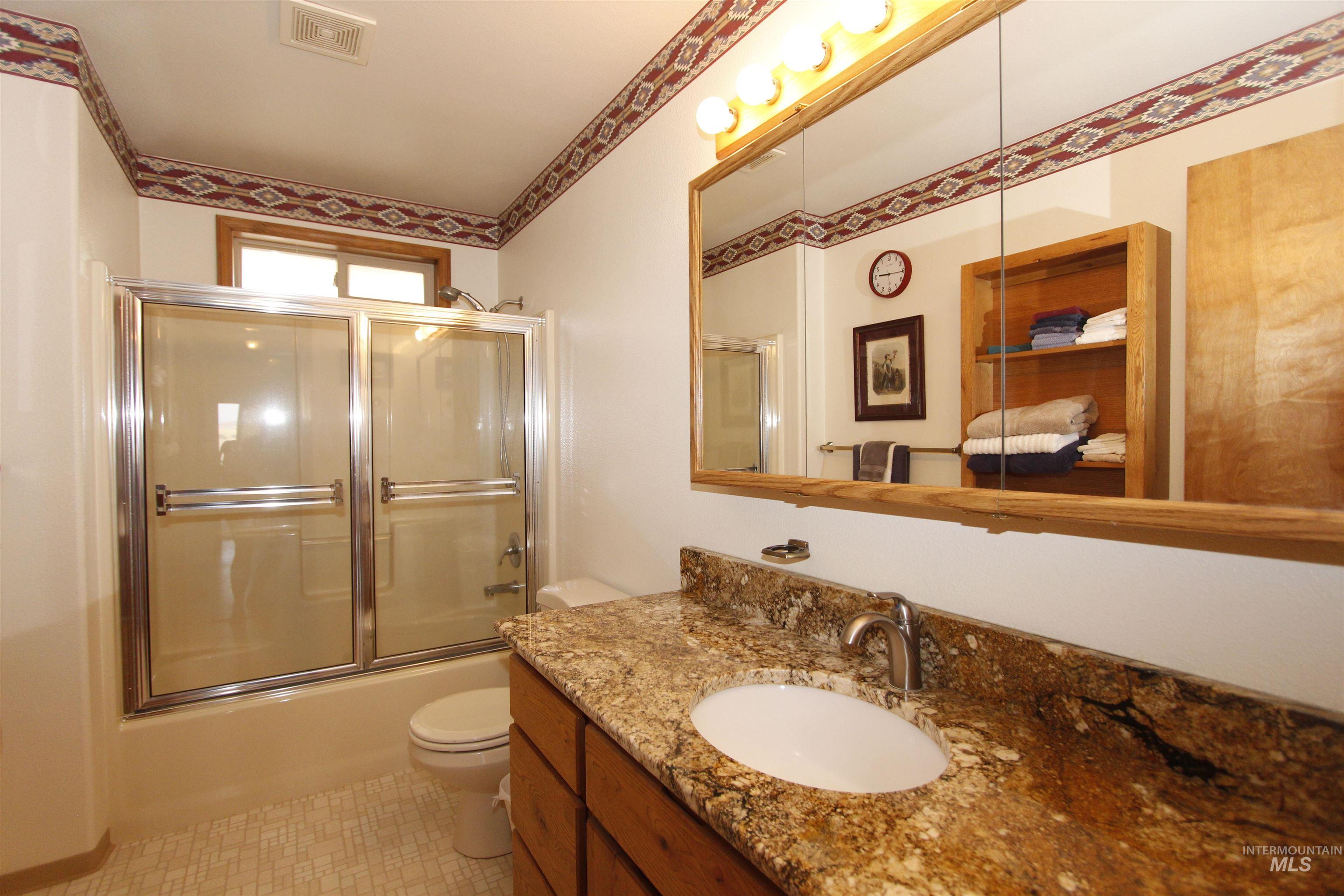 3350 Clemans Rd, Clarkston, Washington 99403, 4 Bedrooms, 3 Bathrooms, Residential For Sale, Price $685,000,MLS 98971508