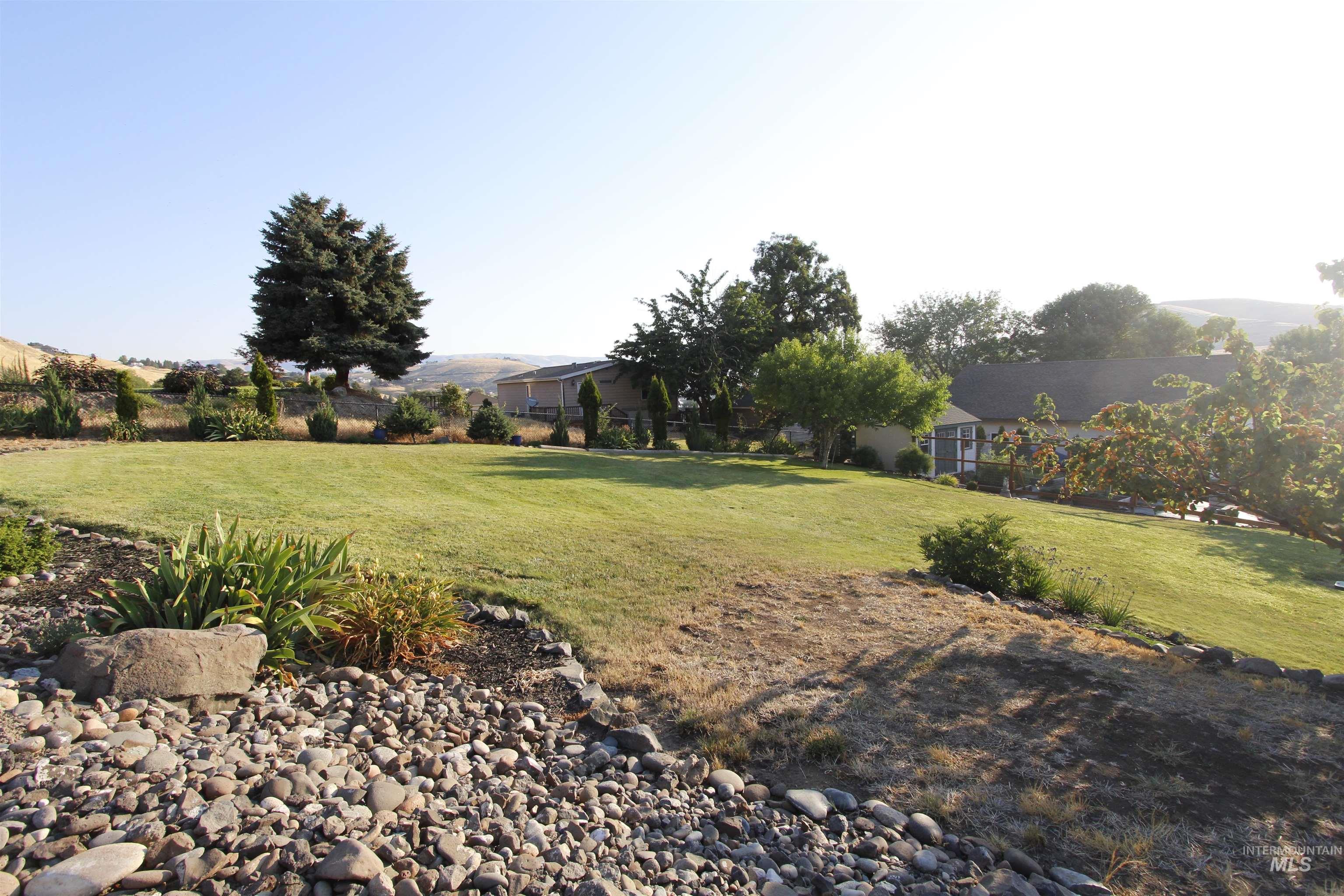 3350 Clemans Rd, Clarkston, Washington 99403, 4 Bedrooms, 3 Bathrooms, Residential For Sale, Price $657,000,MLS 98971508