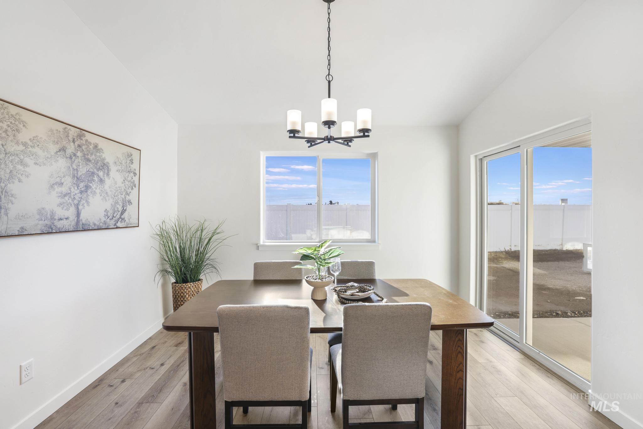 2056 Lowline Avenue, Twin Falls, Idaho 83301, 3 Bedrooms, 2 Bathrooms, Residential For Sale, Price $373,900,MLS 98971510