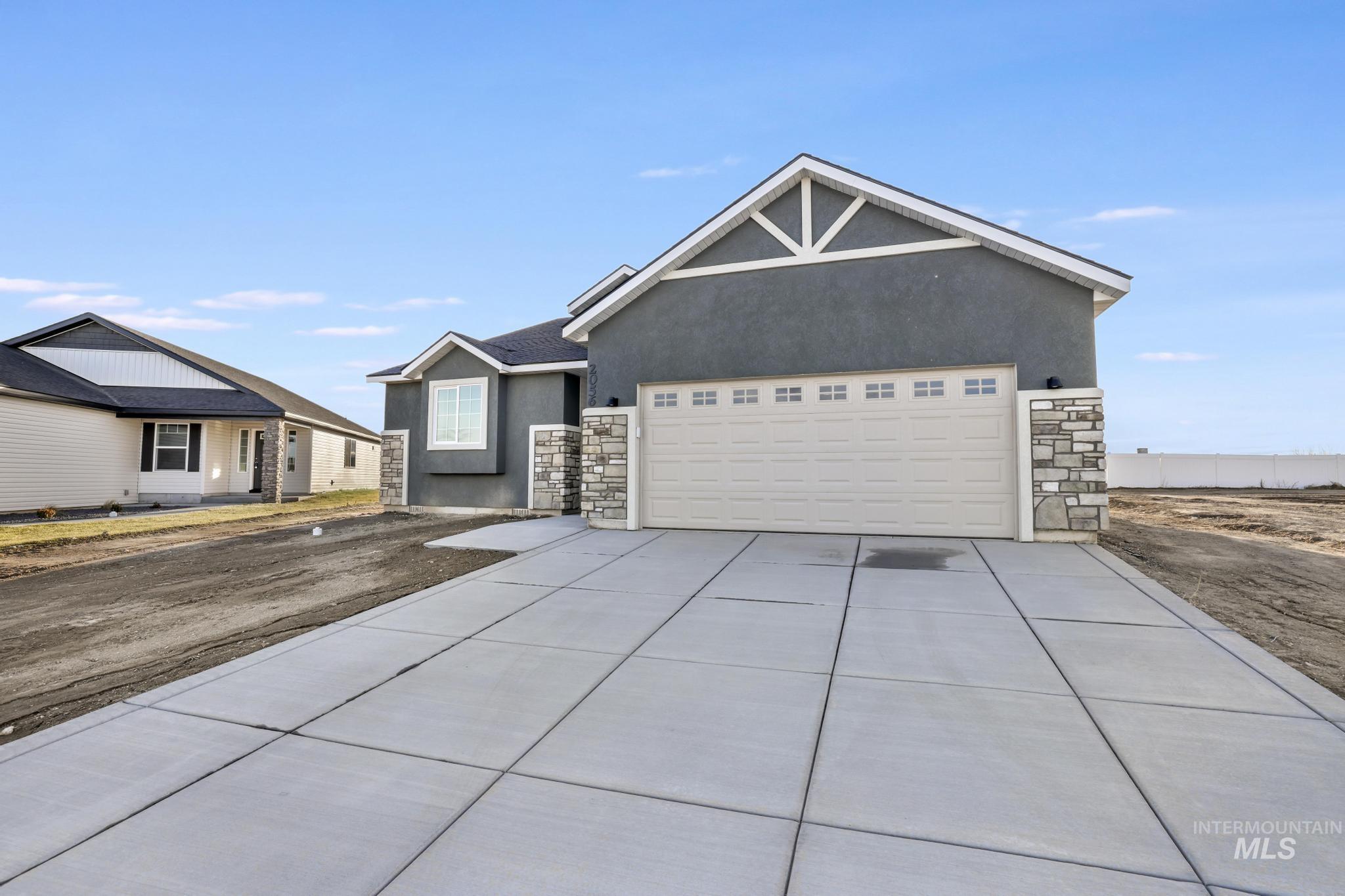 2056 Lowline Avenue, Twin Falls, Idaho 83301, 3 Bedrooms, 2 Bathrooms, Residential For Sale, Price $373,900,MLS 98971510