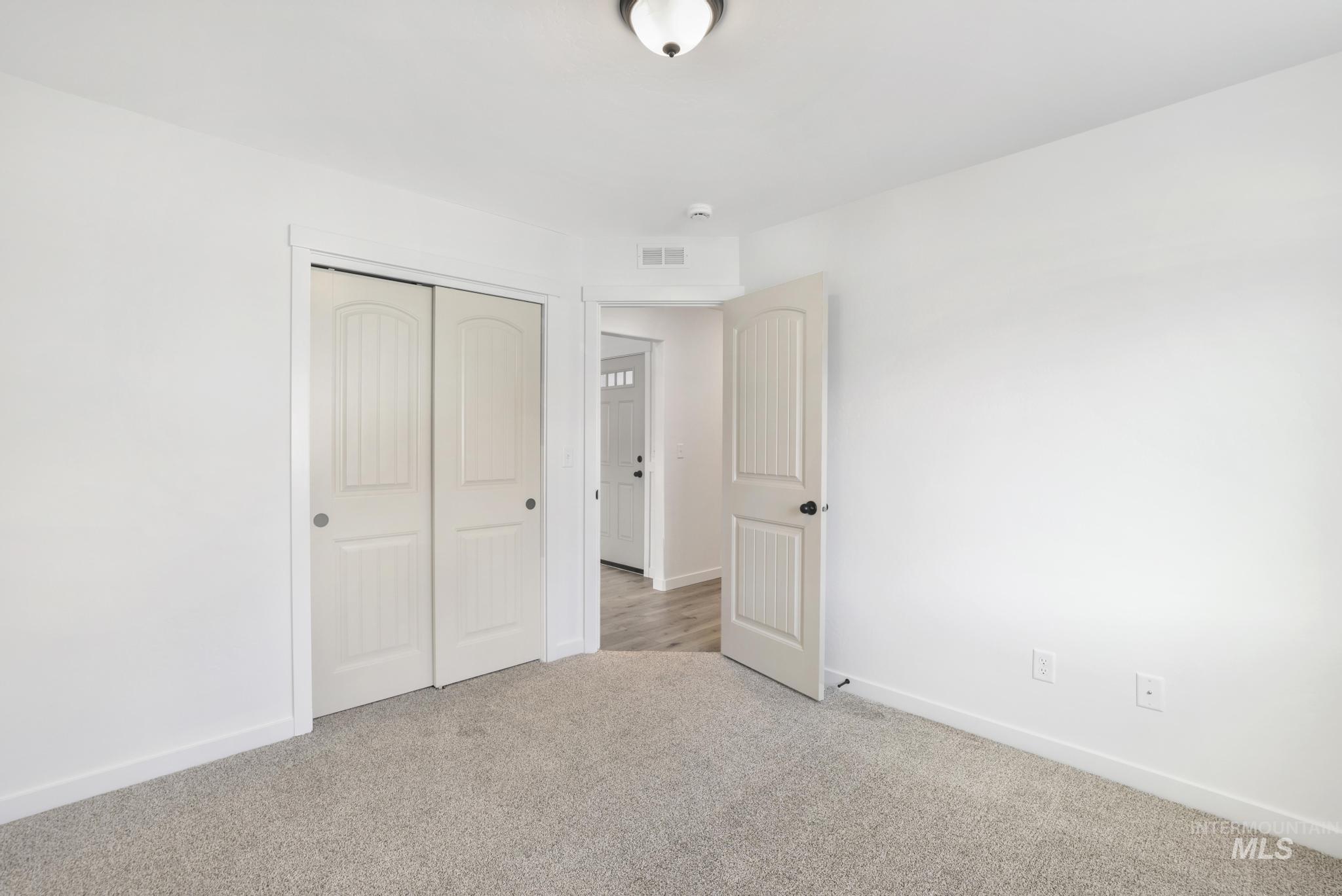 2056 Lowline Avenue, Twin Falls, Idaho 83301, 3 Bedrooms, 2 Bathrooms, Residential For Sale, Price $373,900,MLS 98971510