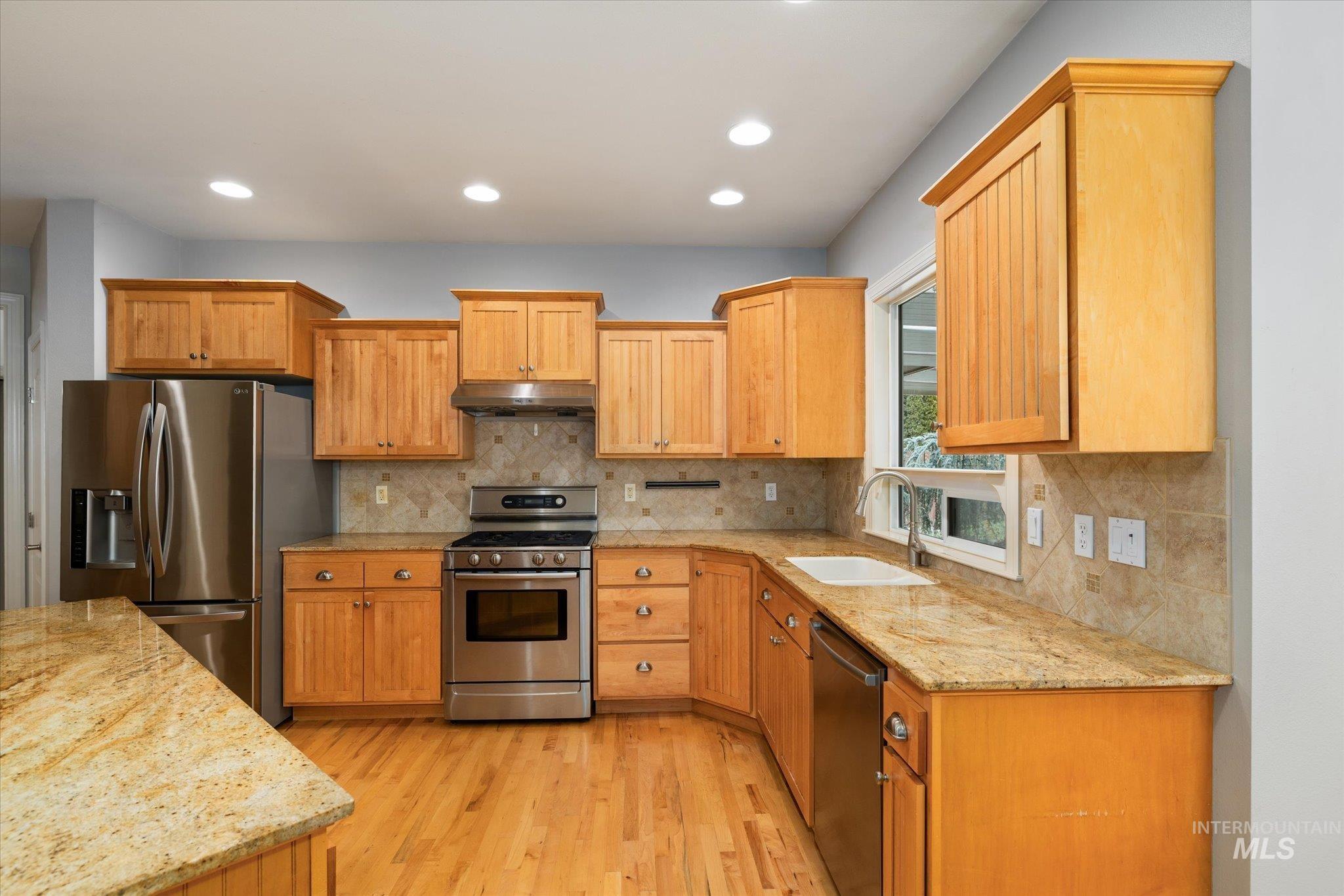 2757 S Goshen Way, Boise, Idaho 83709-8506, 4 Bedrooms, 2.5 Bathrooms, Residential For Sale, Price $995,000,MLS 98971511