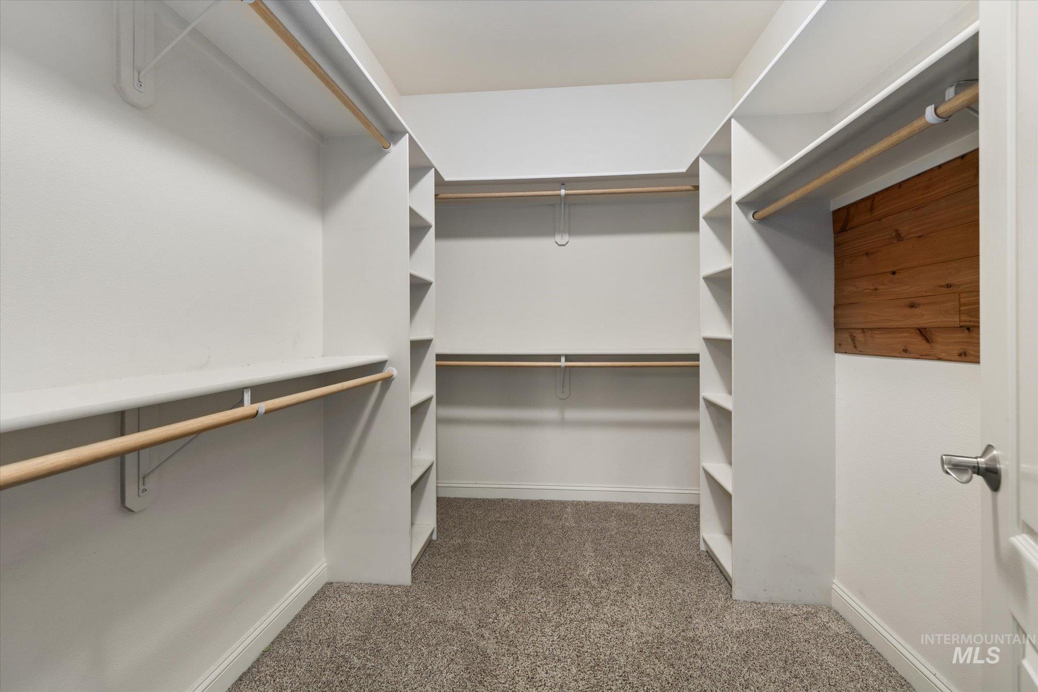 2757 S Goshen Way, Boise, Idaho 83709-8506, 4 Bedrooms, 2.5 Bathrooms, Residential For Sale, Price $995,000,MLS 98971511