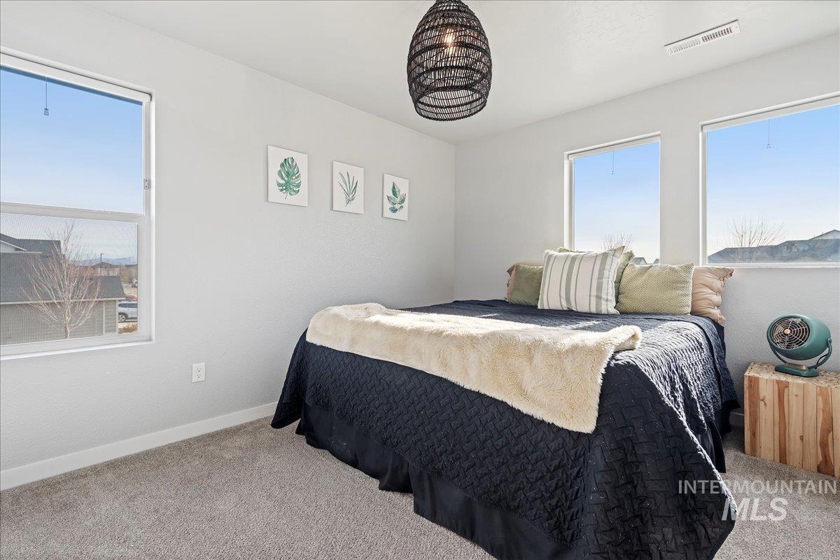 4508 W Everest, Meridian, Idaho 83646, 4 Bedrooms, 2.5 Bathrooms, Residential For Sale, Price $499,900,MLS 98971512