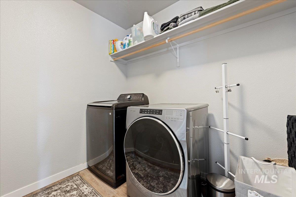 4508 W Everest, Meridian, Idaho 83646, 4 Bedrooms, 2.5 Bathrooms, Residential For Sale, Price $499,900,MLS 98971512