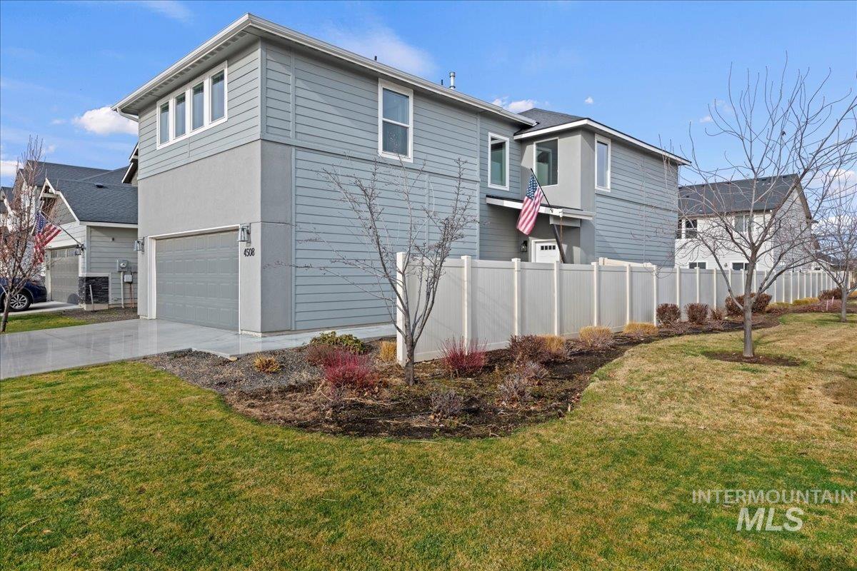 4508 W Everest, Meridian, Idaho 83646, 4 Bedrooms, 2.5 Bathrooms, Residential For Sale, Price $499,900,MLS 98971512