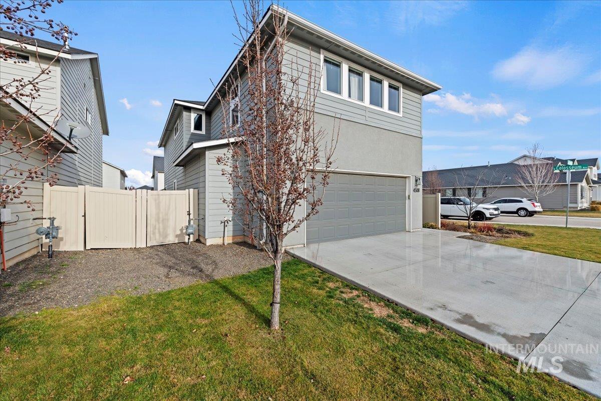 4508 W Everest, Meridian, Idaho 83646, 4 Bedrooms, 2.5 Bathrooms, Residential For Sale, Price $499,900,MLS 98971512