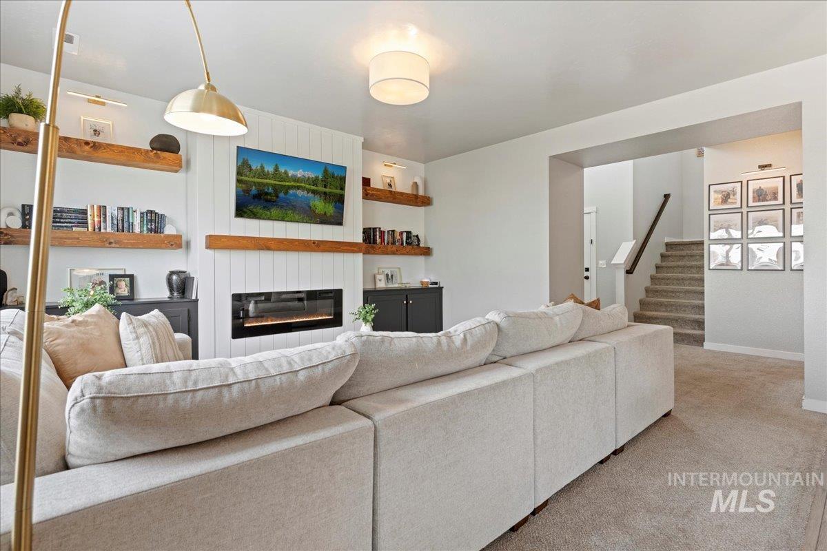 4508 W Everest, Meridian, Idaho 83646, 4 Bedrooms, 2.5 Bathrooms, Residential For Sale, Price $499,900,MLS 98971512