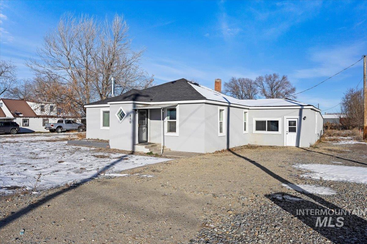 810 S 9th, Rupert, Idaho 83350, 4 Bedrooms, 2 Bathrooms, Residential For Sale, Price $299,000,MLS 98971513