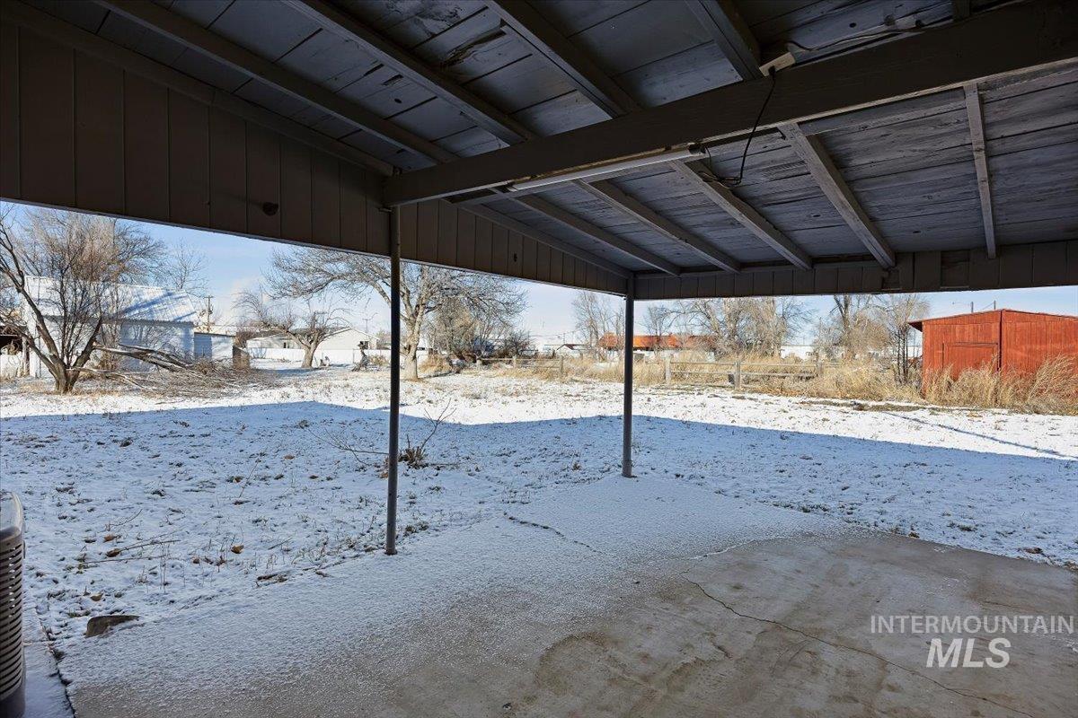 810 S 9th, Rupert, Idaho 83350, 4 Bedrooms, 2 Bathrooms, Residential For Sale, Price $299,000,MLS 98971513